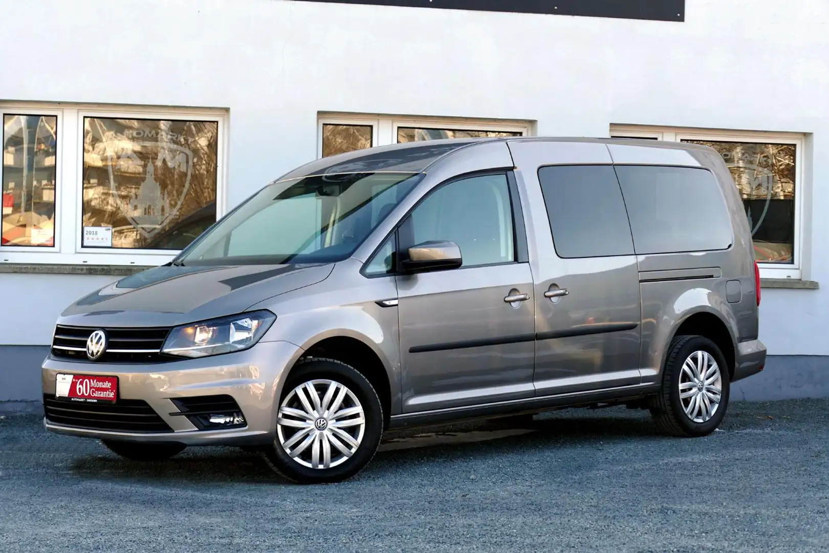 Volkswagen Caddy 2.0 TDI 7 Sitze*Sitzh.*Tempom.*PDC! Beige - 1