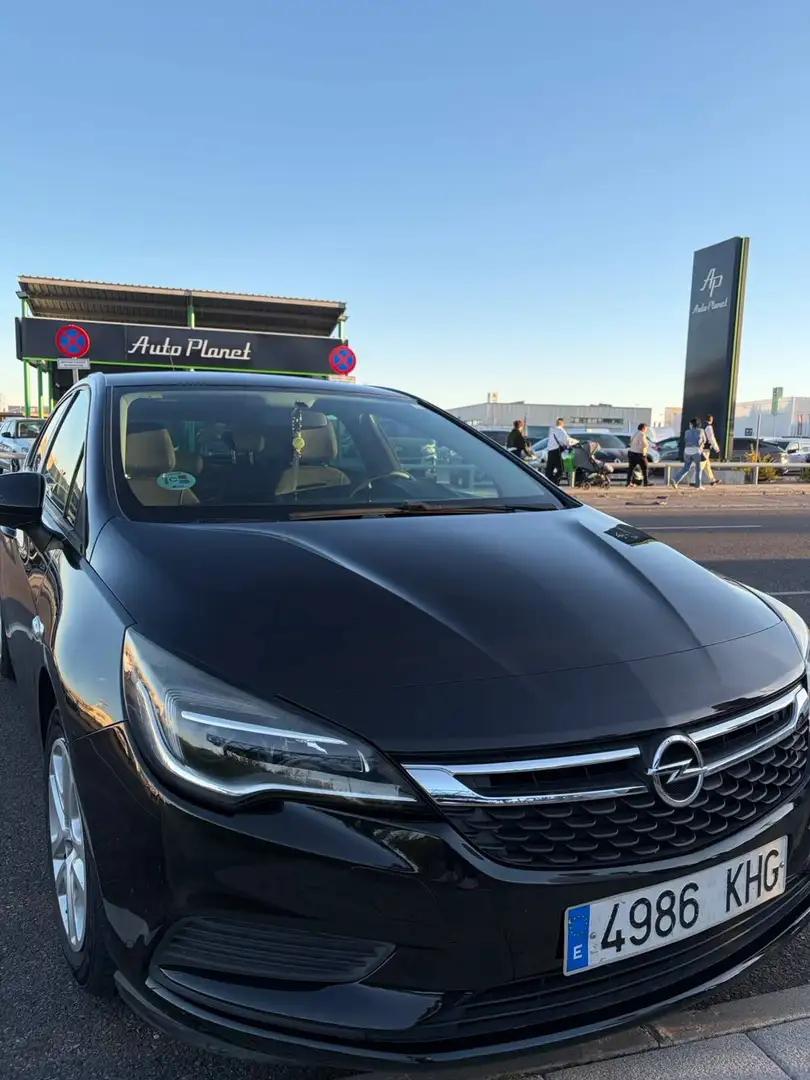 Opel Astra Selective Astra ST 1.0T S/S Selective 105 Negro - 1