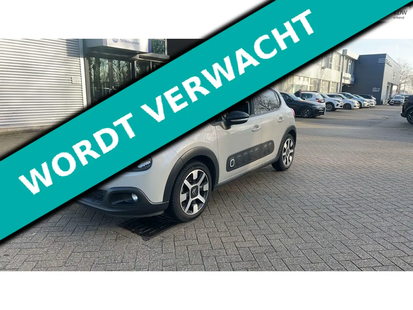 Citroen C3 1.2i S&S Shine 1e eig. 129.000km. Clima Cruise Nav Gris - 1