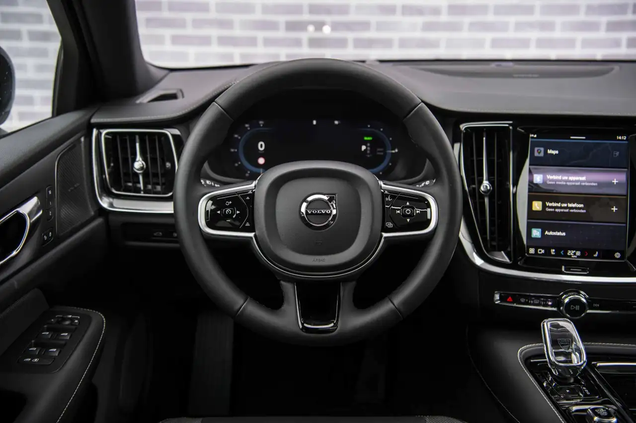 Volvo V60 2026