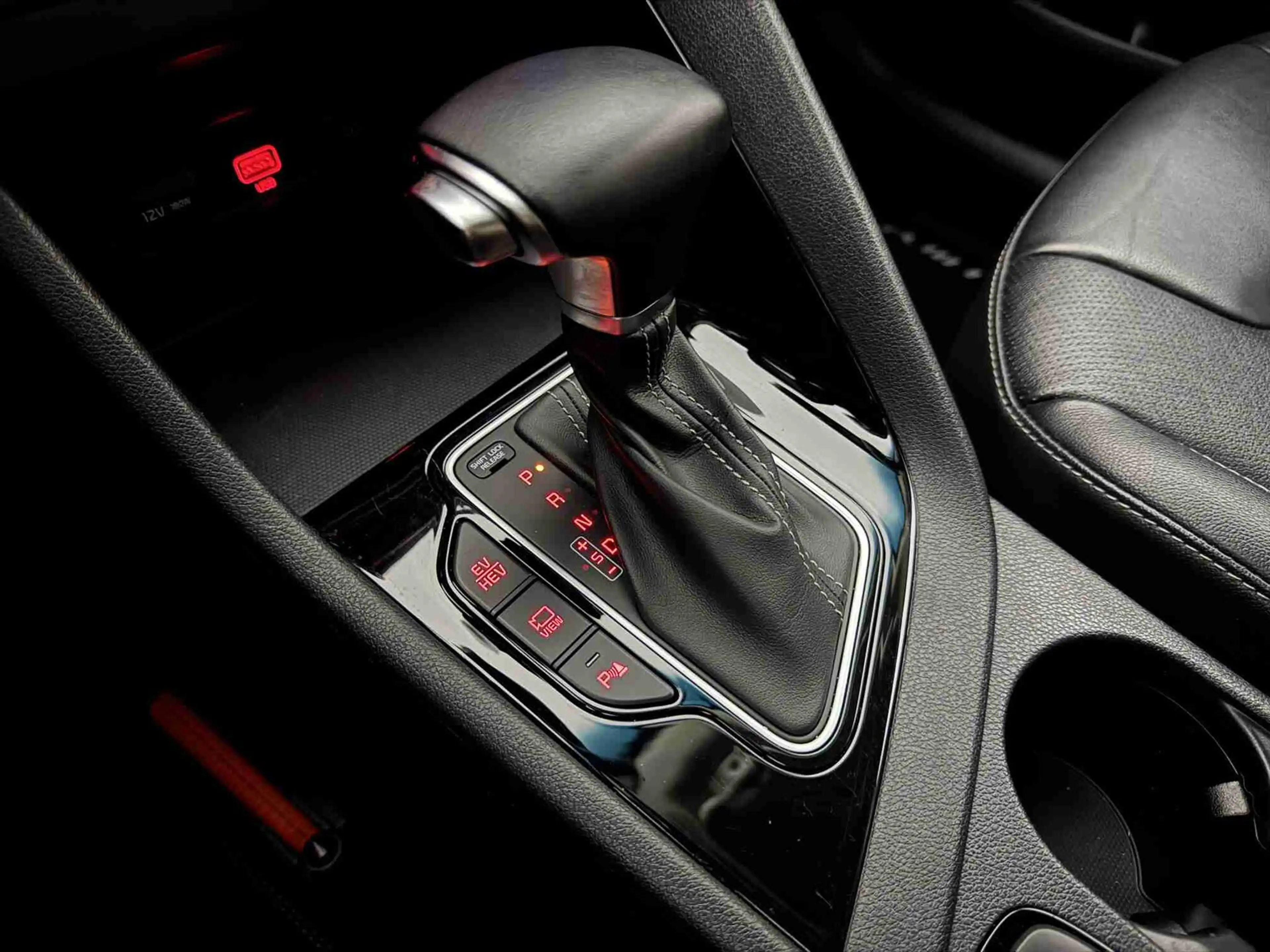 Kia Niro 1.6 GDi PHEV 141pk DCT6 DynamicPlusLine | Trekhaak — photo 19
