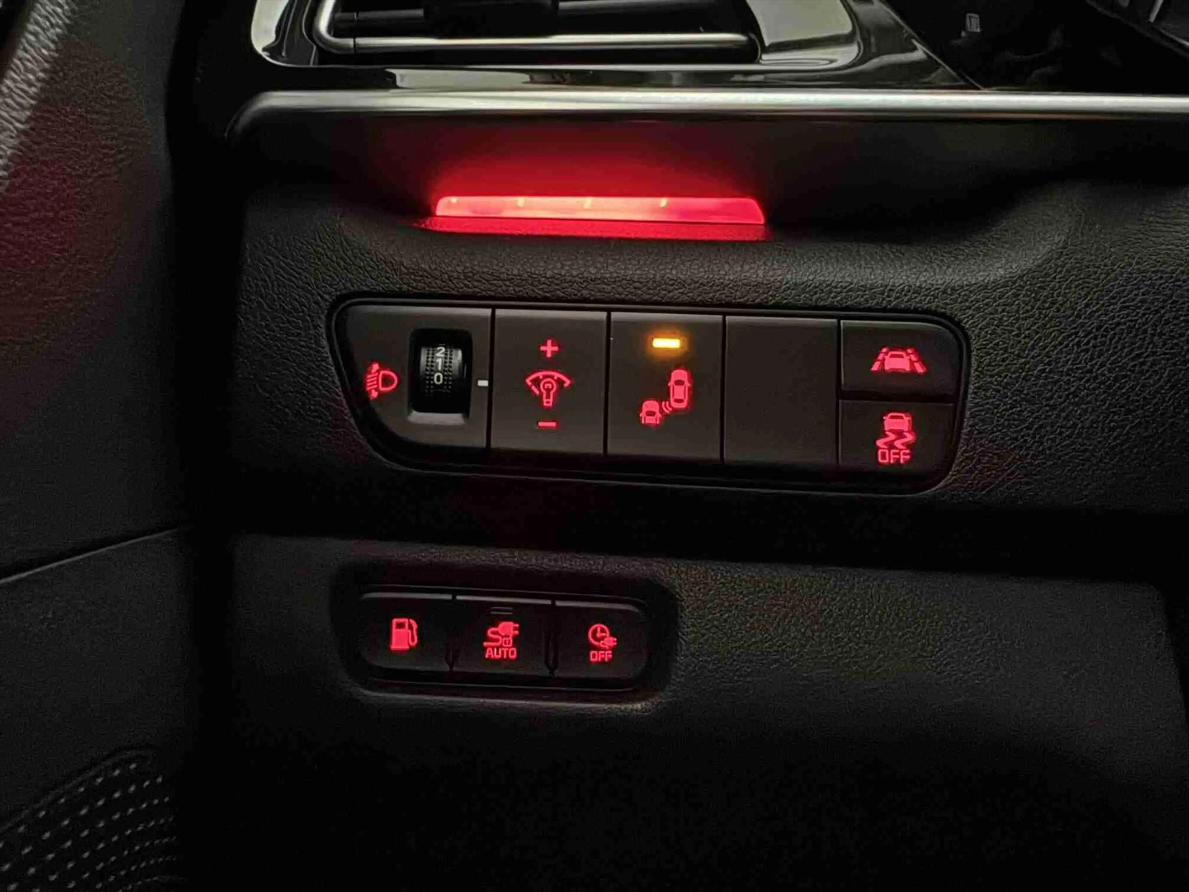 Kia Niro 1.6 GDi PHEV 141pk DCT6 DynamicPlusLine | Trekhaak — photo 17