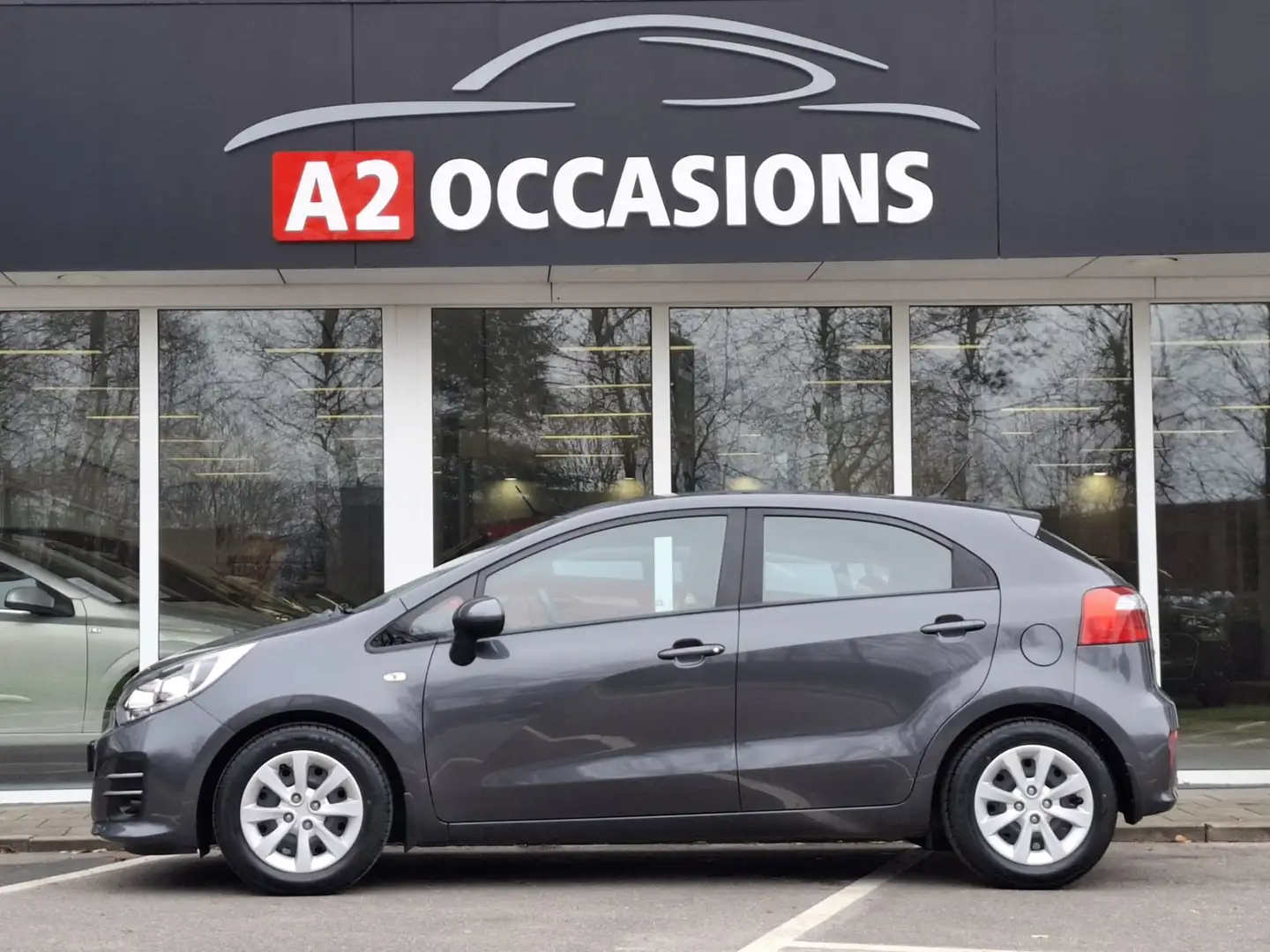 Kia Rio 1.2 (4 cilinder) Bluetooth/Airco/4 nwe all season Gris - 2