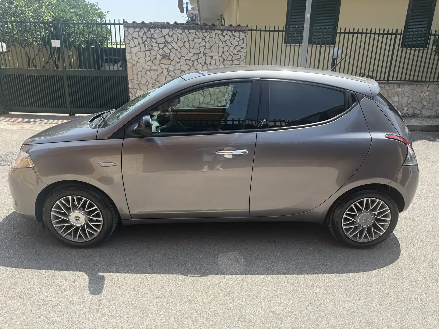 Lancia Ypsilon 1.3 mjt Silver s&s 95cv - 2