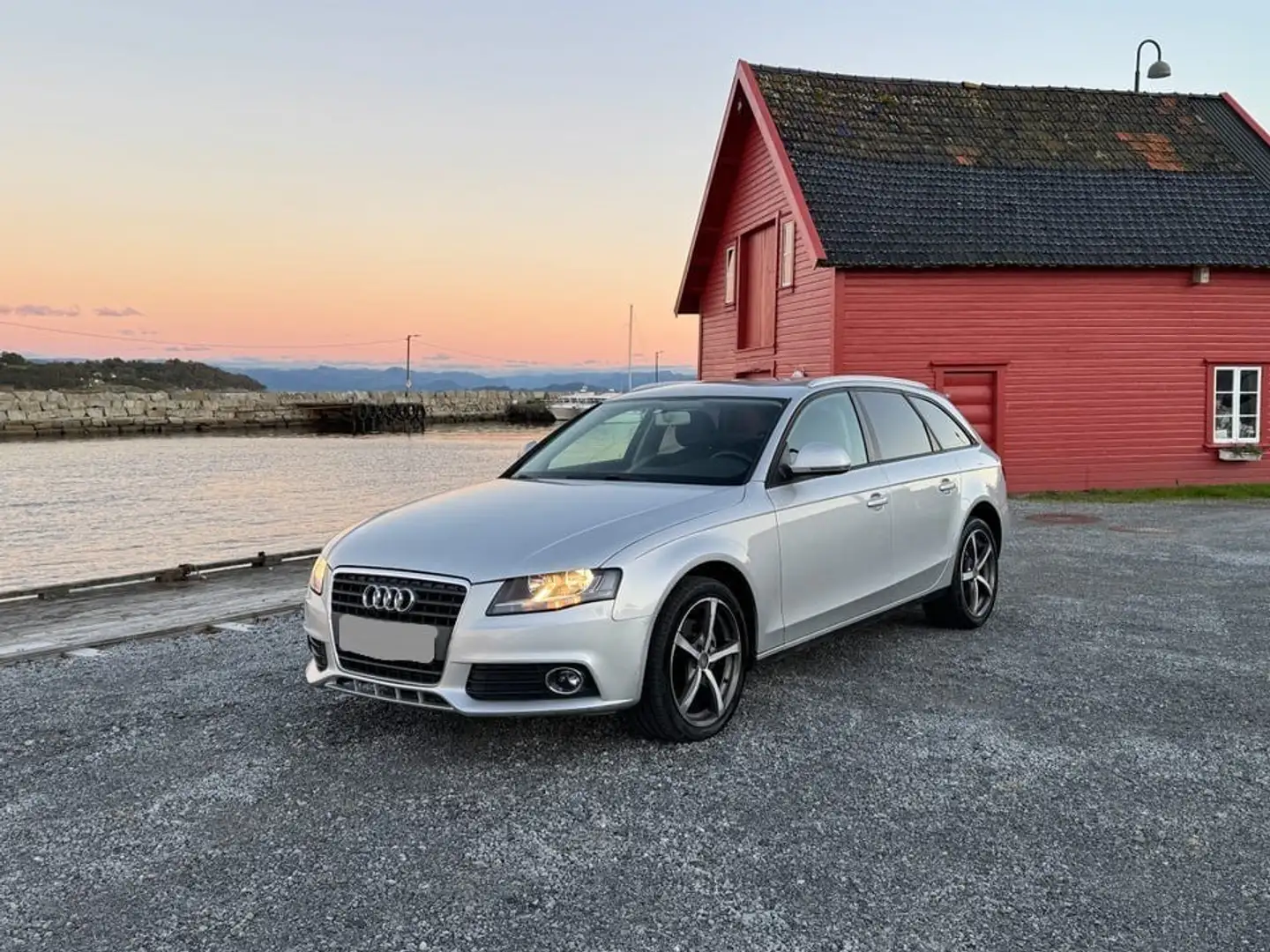 Audi A4 Avant 2.0 TDI Ambition Luxe Quattro DPF - 1