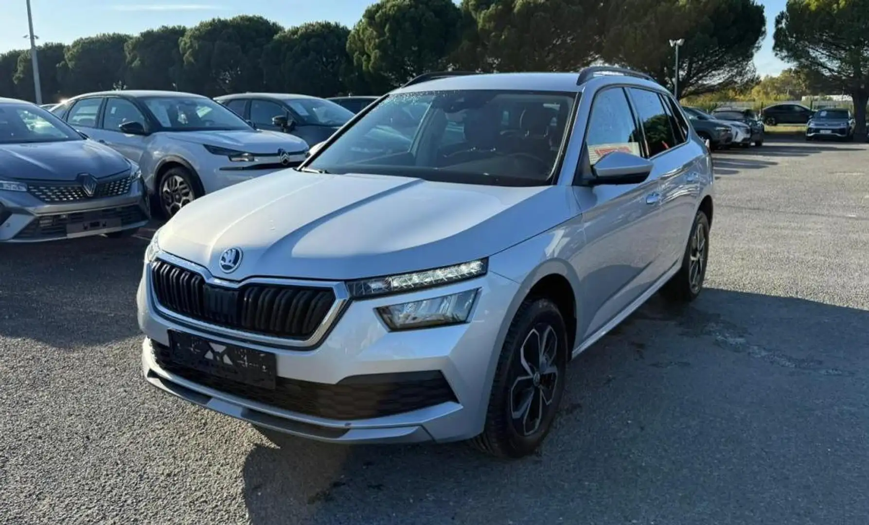 Skoda Kamiq 1.0 TSI Evo 110 DSG7 Ambition PRIX HT POUR EXPORT DZ Argent - 2