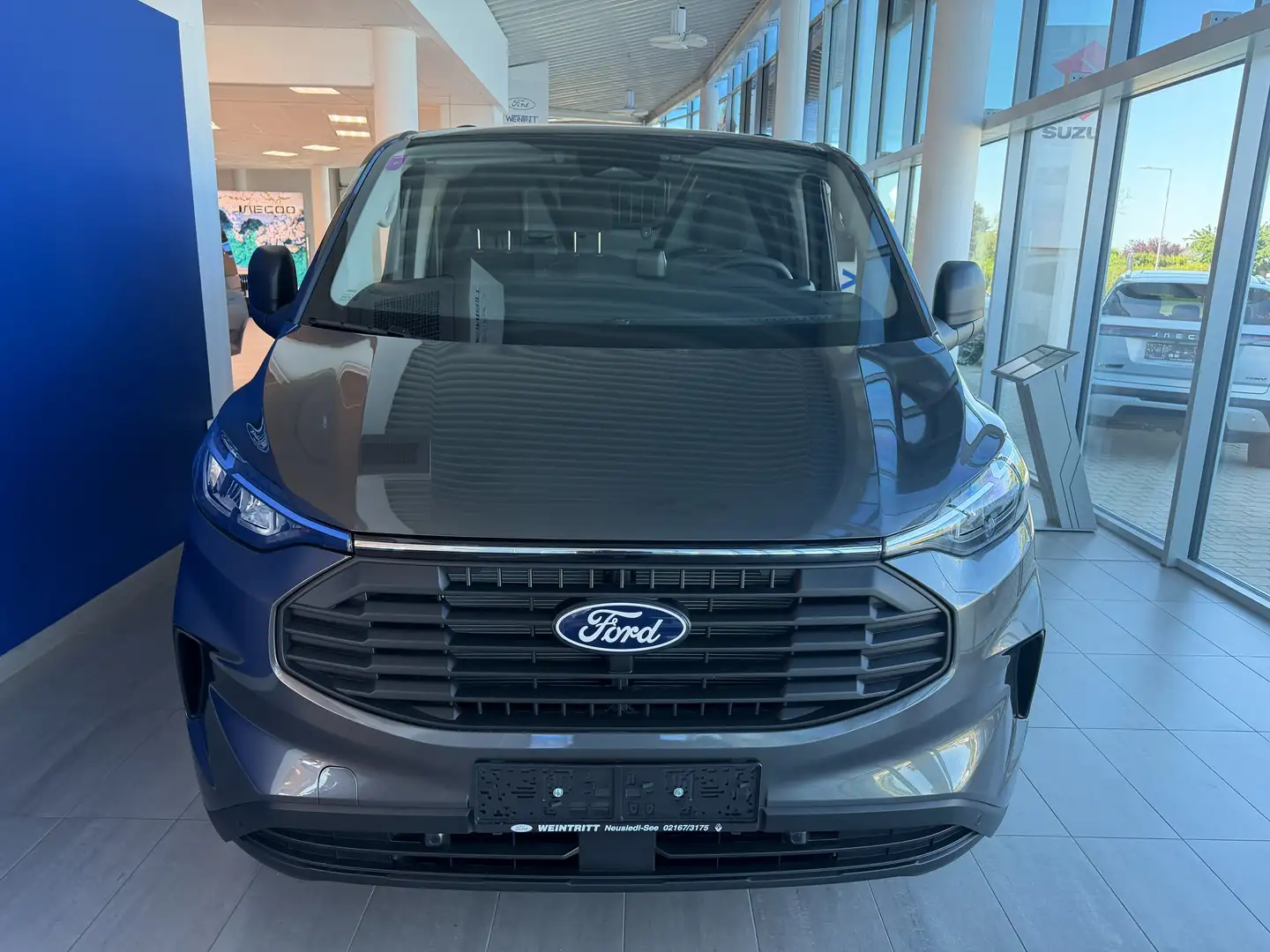 Ford Transit Custom 2.0 Ecoblue 320 L2 Trend Automatik Grau - 2