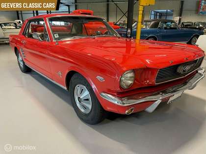 Ford Mustang COUPE K-CODE HIGH PERFORMANCE 271HP