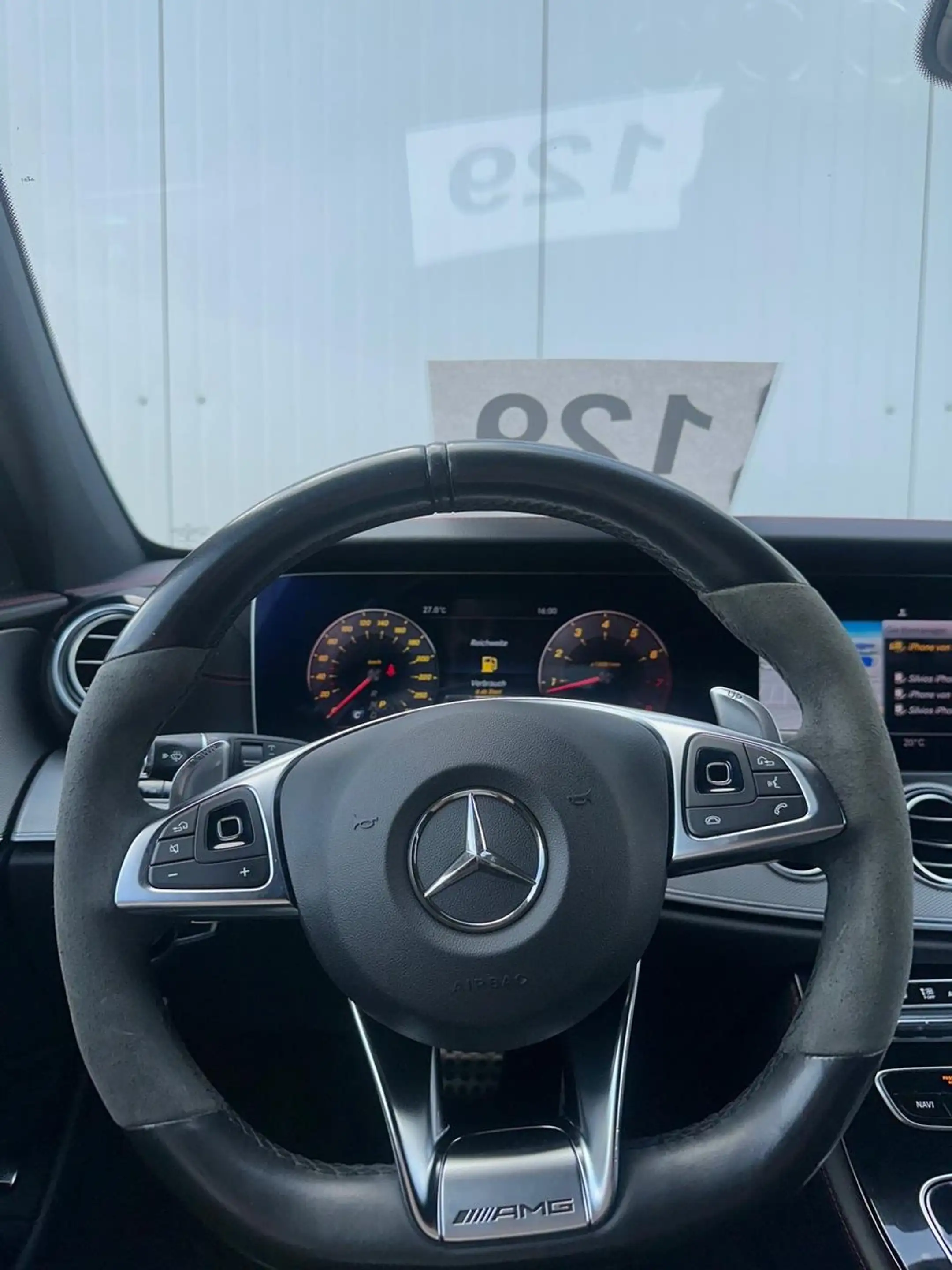 Mercedes-Benz E 43 AMG E43T AMG 4M WIDESCREEN COMAND DISTRONIC AIRMATIC — photo 14