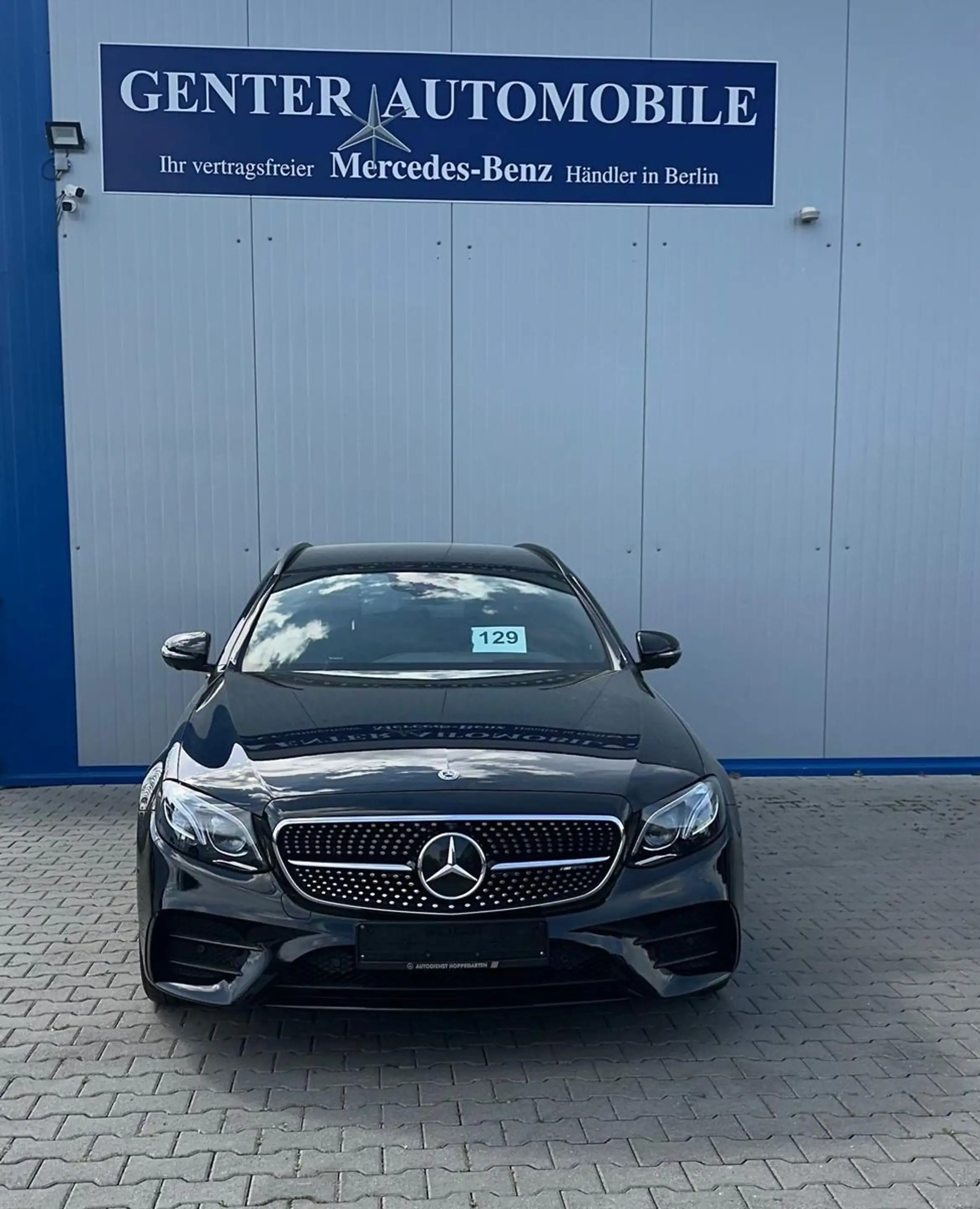 Mercedes-Benz E 43 AMG E43T AMG 4M WIDESCREEN COMAND DISTRONIC AIRMATIC — photo 3