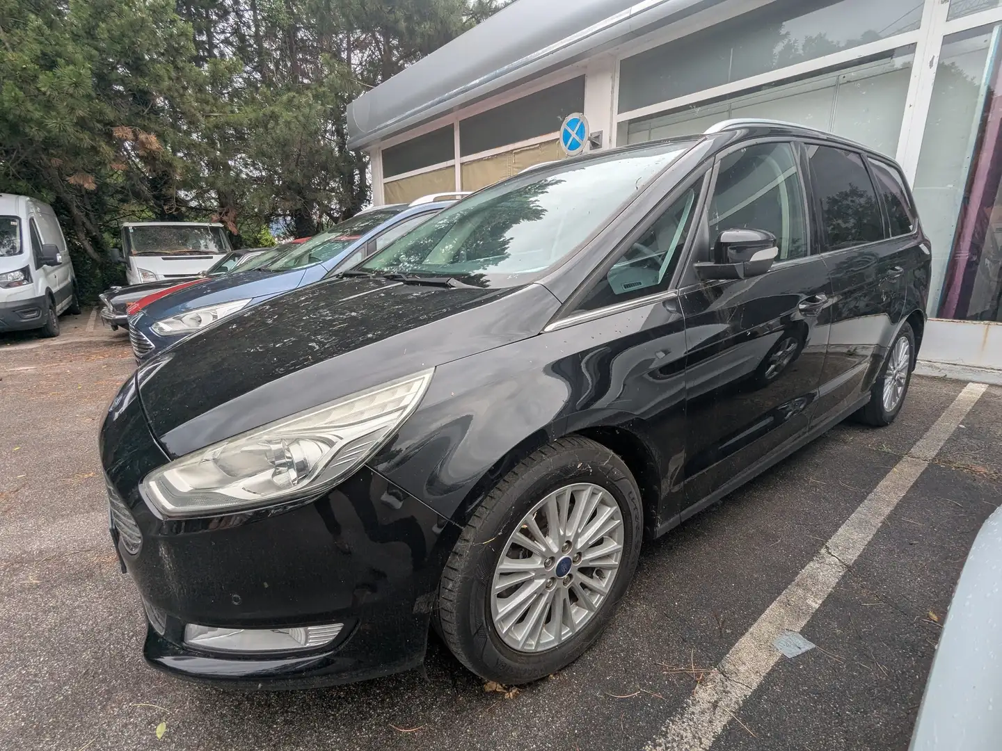 Ford Galaxy Titanium AWD Schwarz - 2