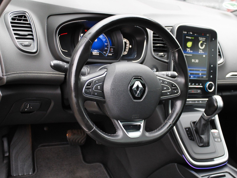 Renault Grand Scenic GRAND SCENiC 1.6 dCi *EDC+BOSE+7.SiTZE+PANORAMA* — photo 8