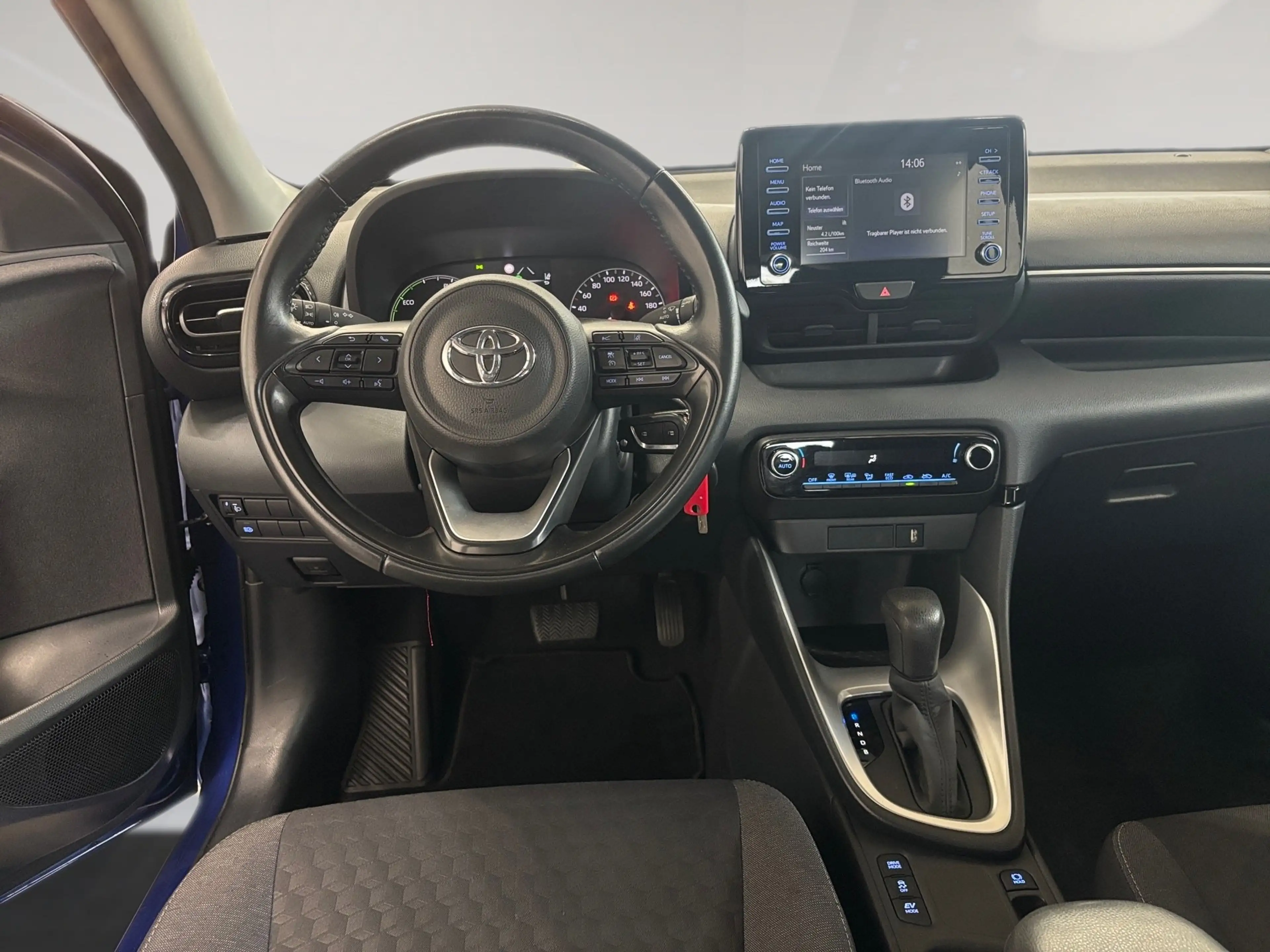 Toyota Yaris 1.5-l-VVT-iE Hybrid  Syst. 85kW (116 PS) 5 — photo 10