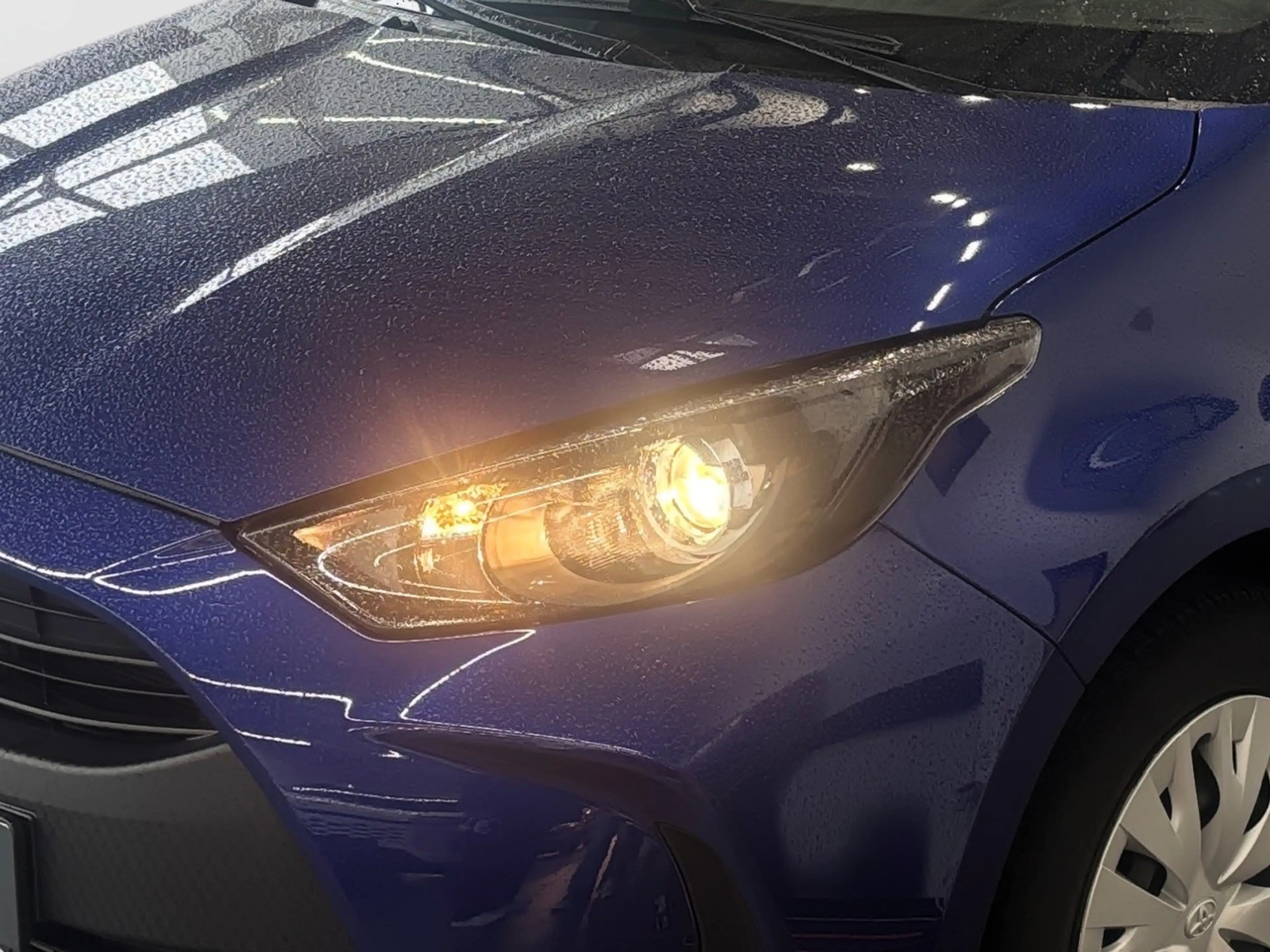 Toyota Yaris 1.5-l-VVT-iE Hybrid  Syst. 85kW (116 PS) 5 — photo 5