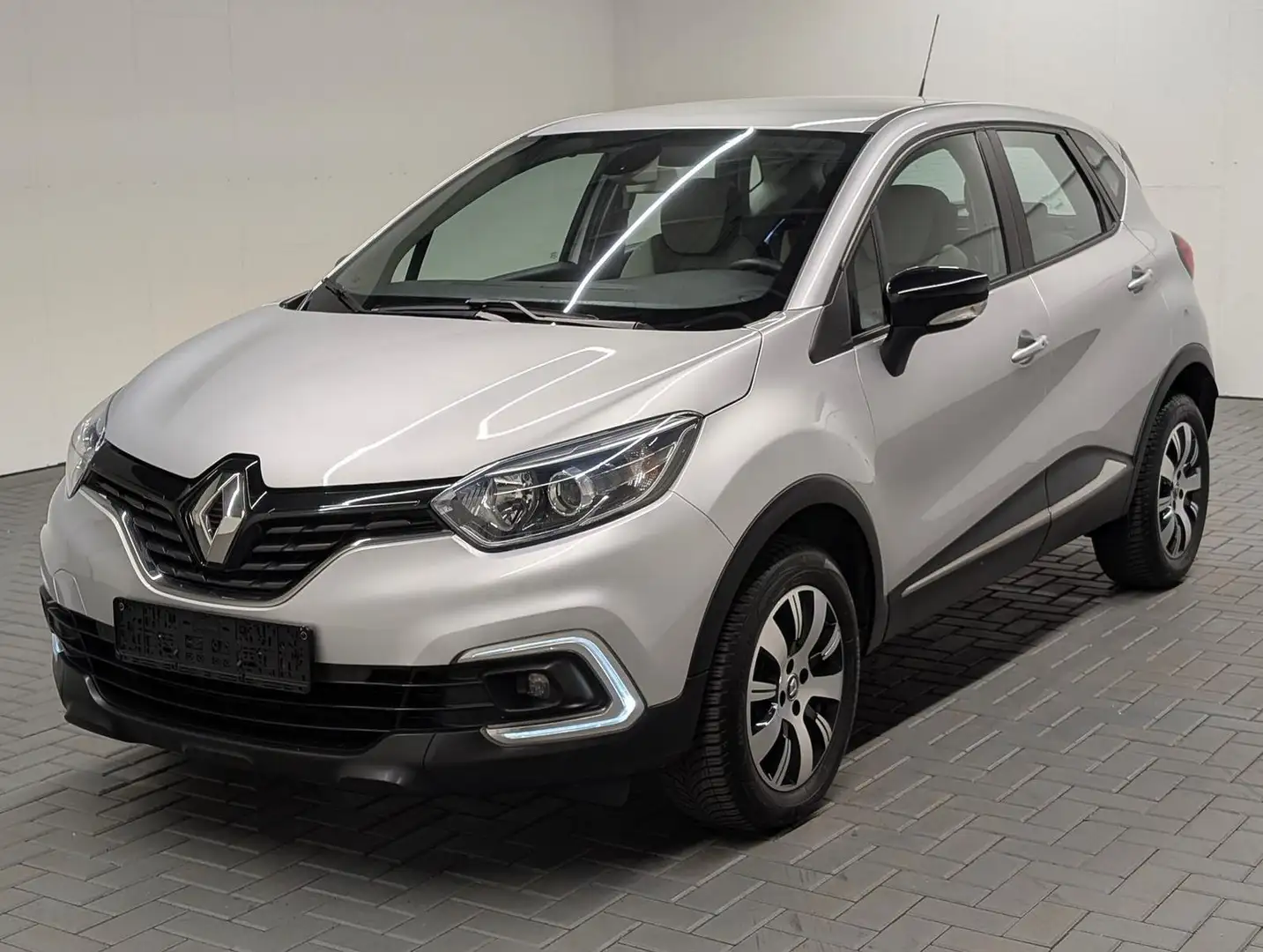 Renault Captur Navi/Tempomat/DAB/16-Zoll/USB Argento - 1