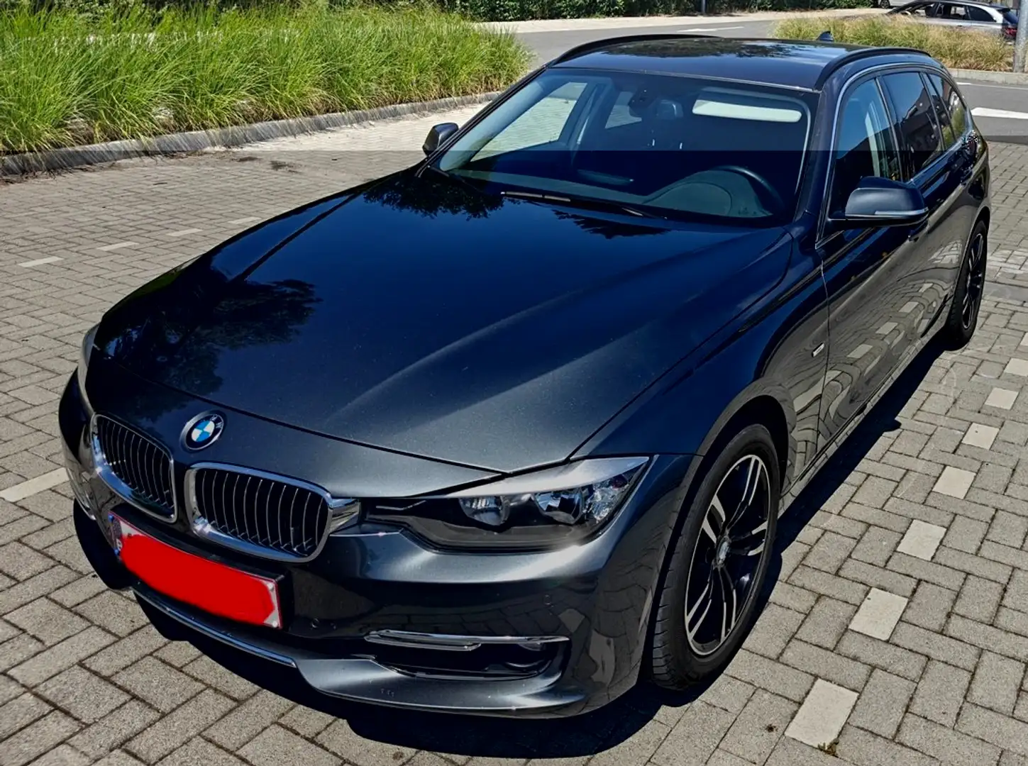 BMW 318 318d Touring Aut. Luxury Line Gris - 1