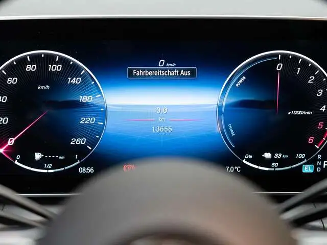 Mercedes-Benz GLC 300 de 4MATIC Navi Sport S-Sitz LED LM SpurW Ansicht 11