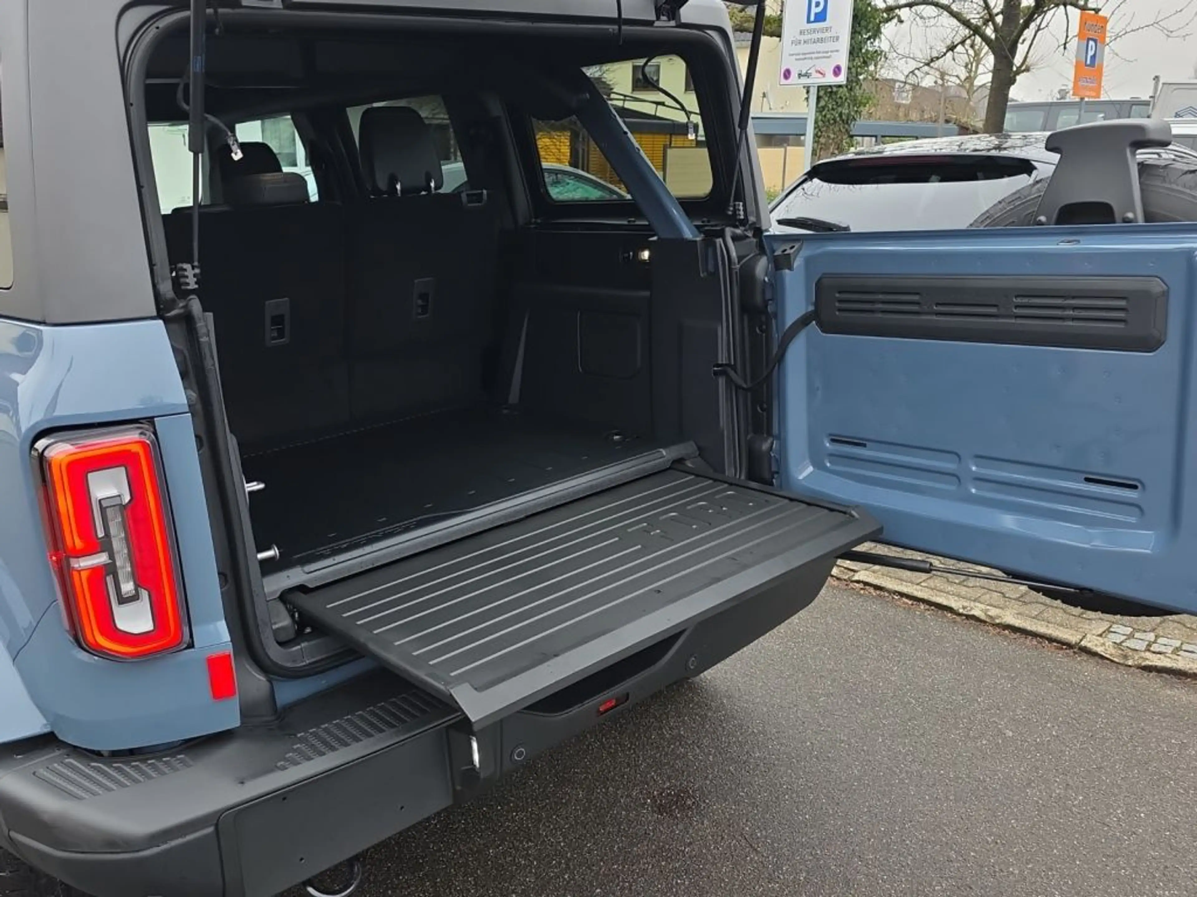 Ford Bronco 2.7 EcoBoost V6 Outer Banks — photo 15