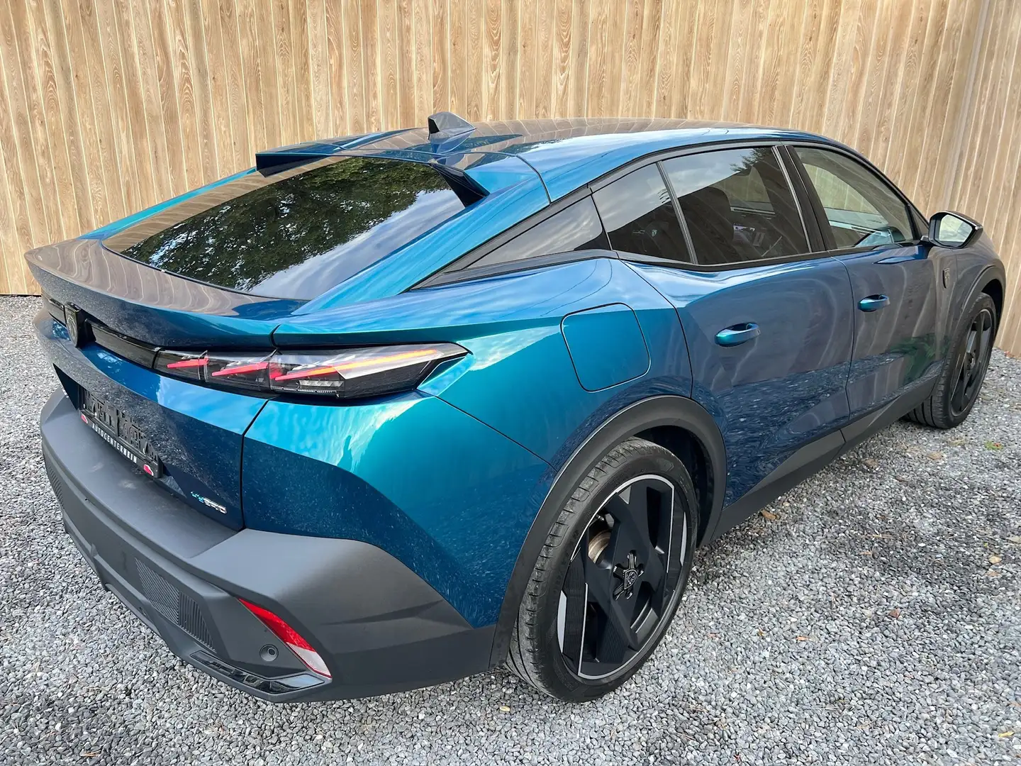 Peugeot 408 408 Plug-In Hybrid 225 e-EAT8 GT Blu/Azzurro - 2