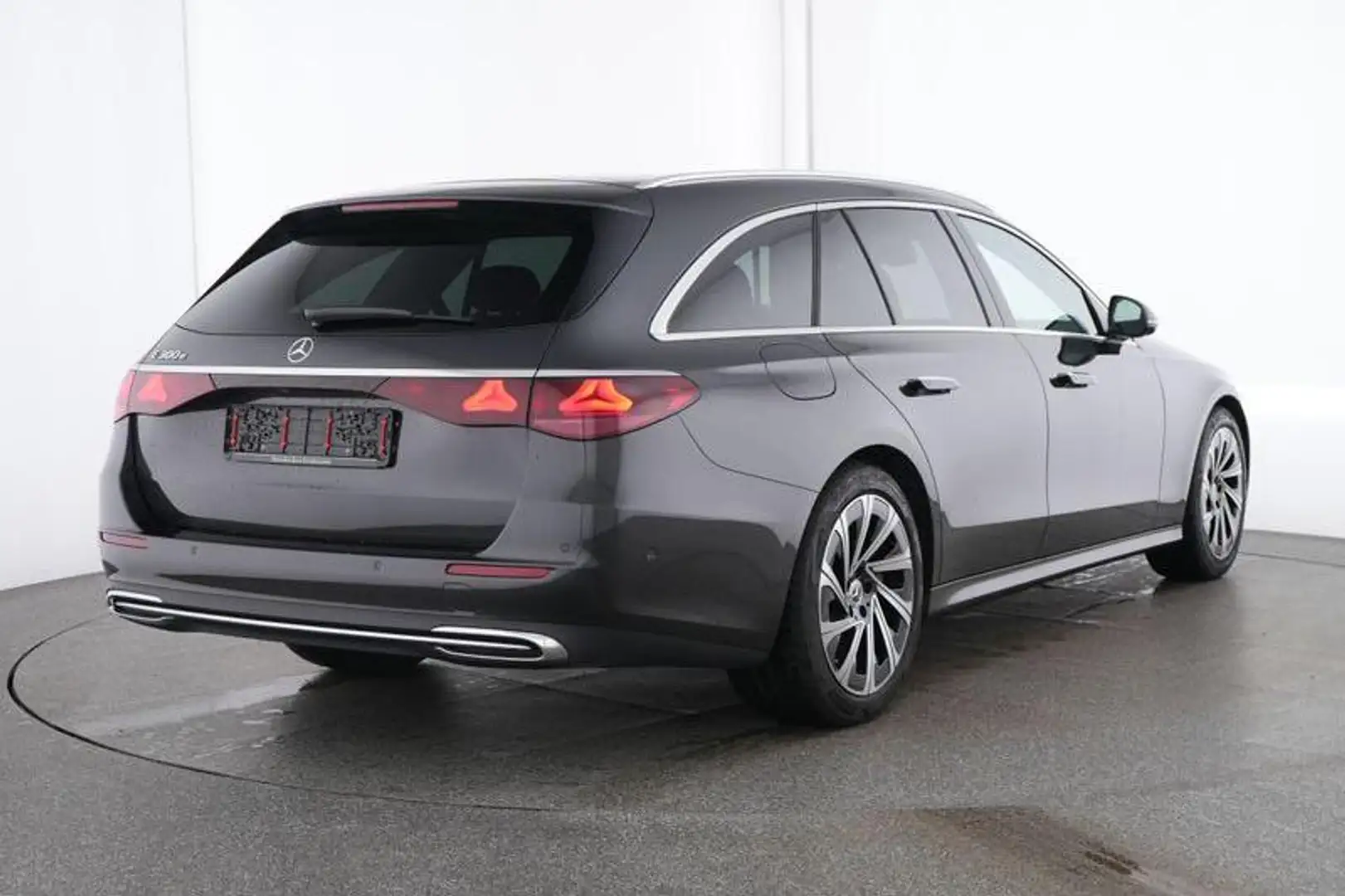 Mercedes-Benz E 300 E-klass 300e Estate Automaat Luxury Line | Panoram Grijs - 2