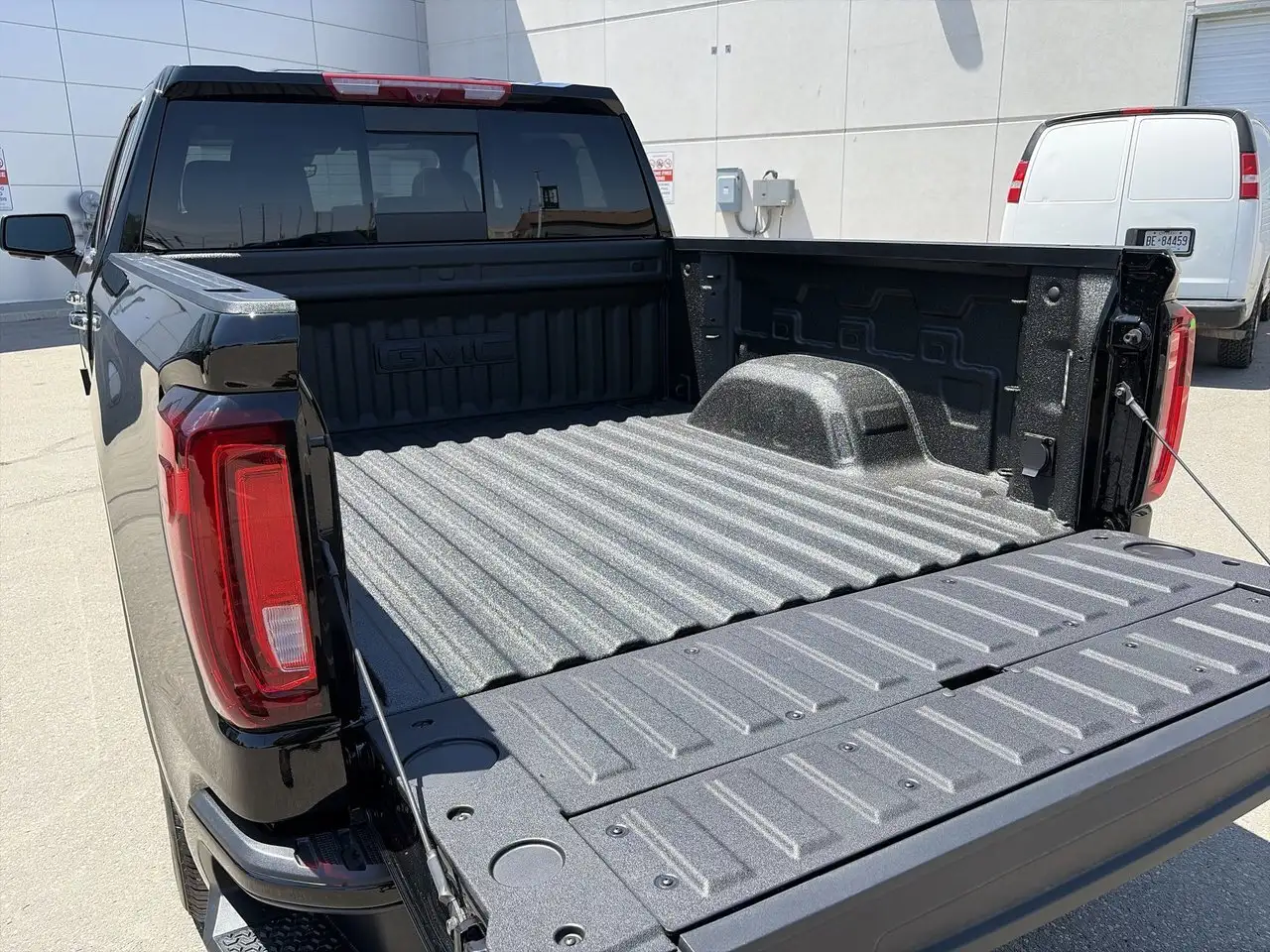 GMC Sierra 1500 снимка GMC Sierra 1500