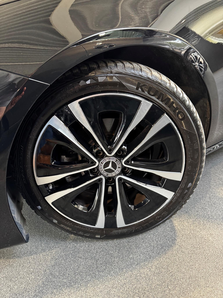 Mercedes-Benz CLA 180 d Coupé Luxury Line — photo 4