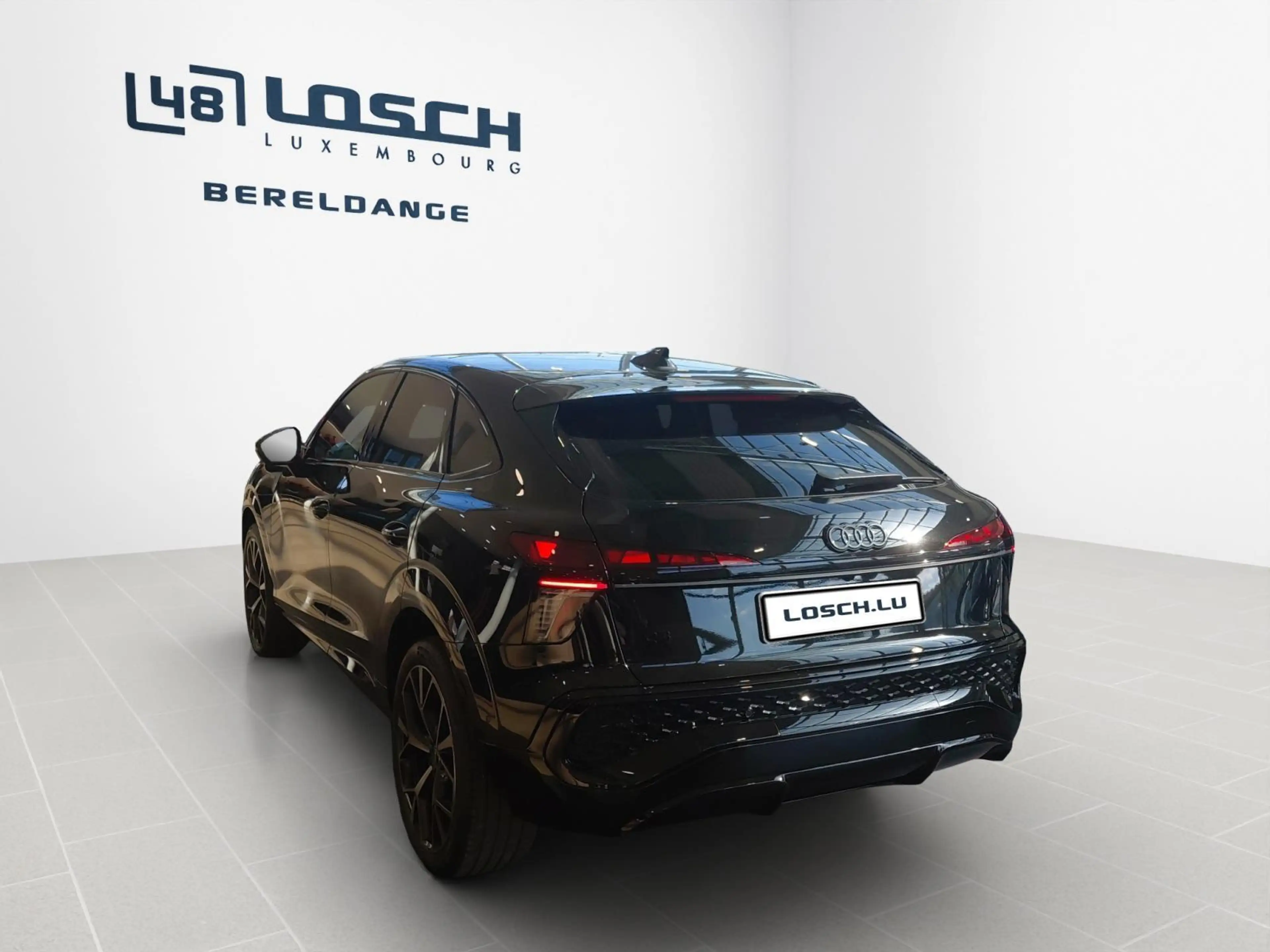 Audi Q3 TDI Sportback 110 kW — photo 6