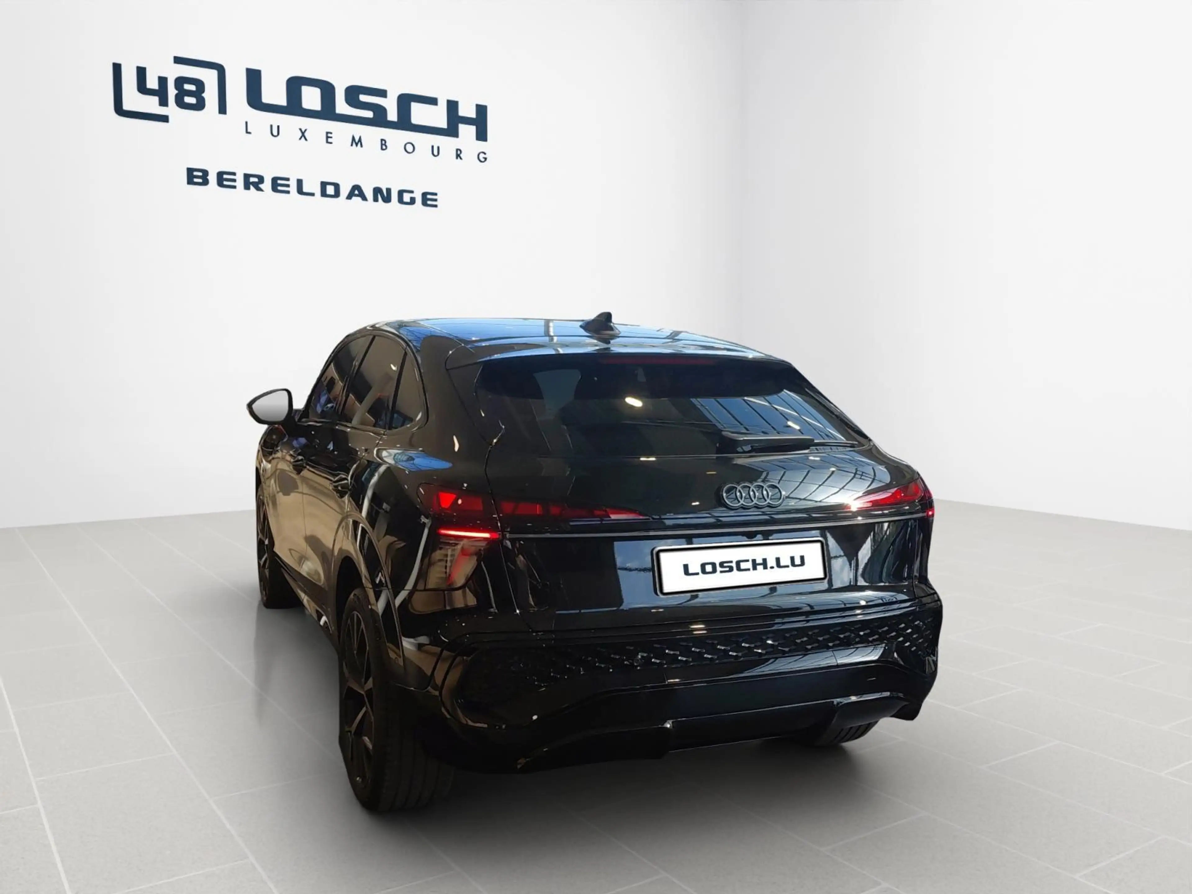 Audi Q3 TDI Sportback 110 kW — photo 7