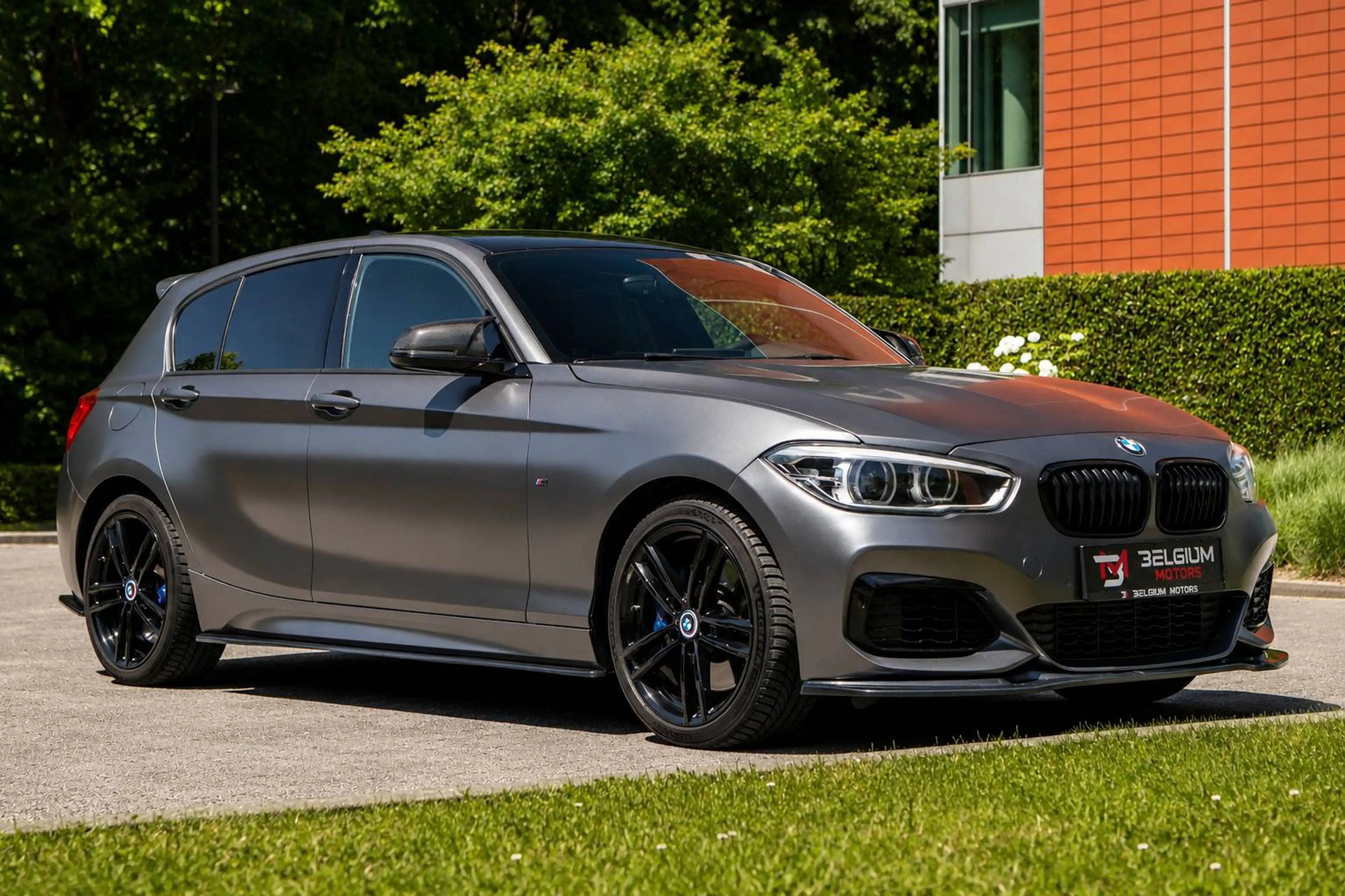 BMW 135 - HK - NAV Pro - Carplay - PDC - Alcantara — photo 8