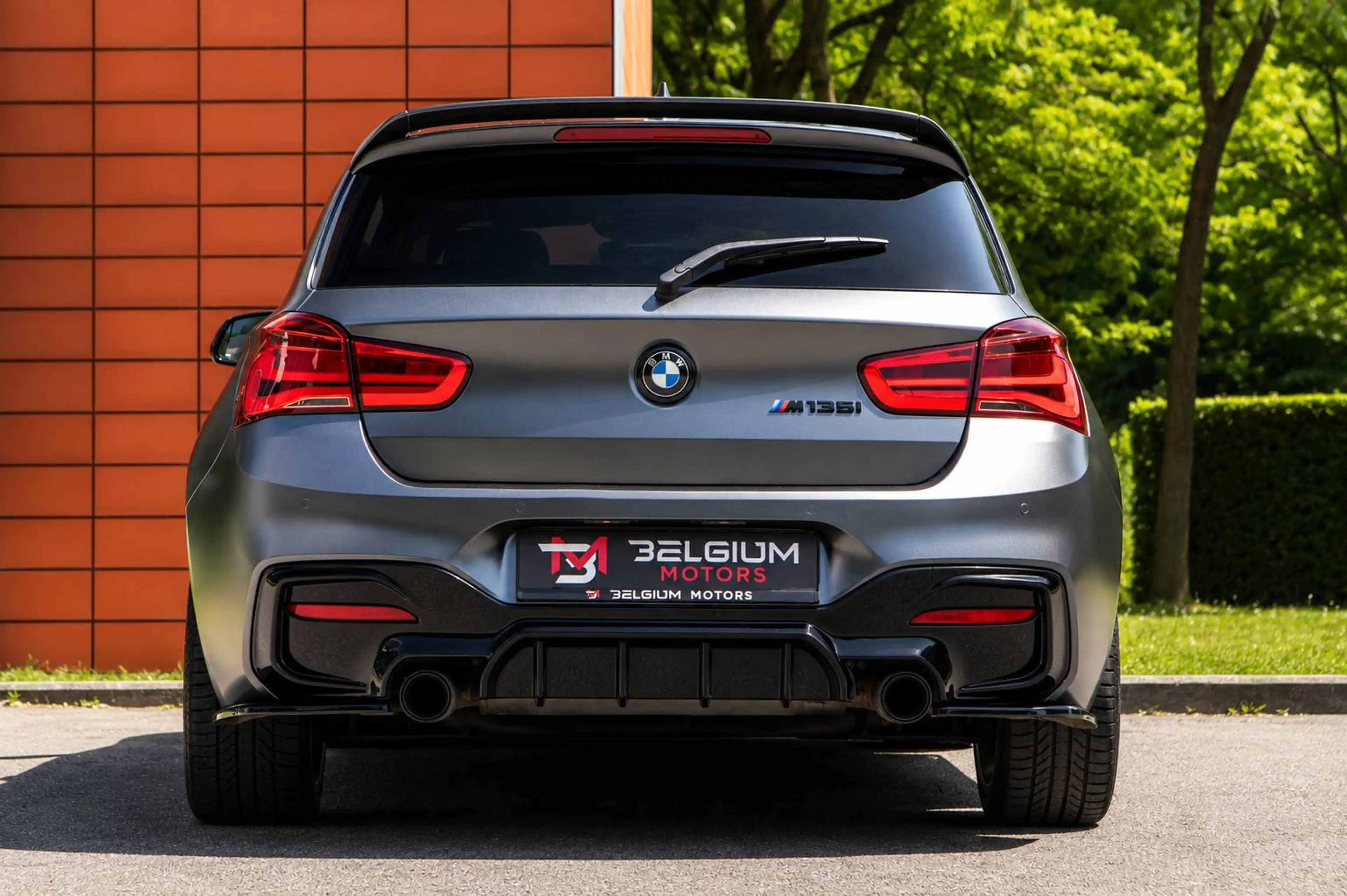 BMW 135 - HK - NAV Pro - Carplay - PDC - Alcantara — photo 4