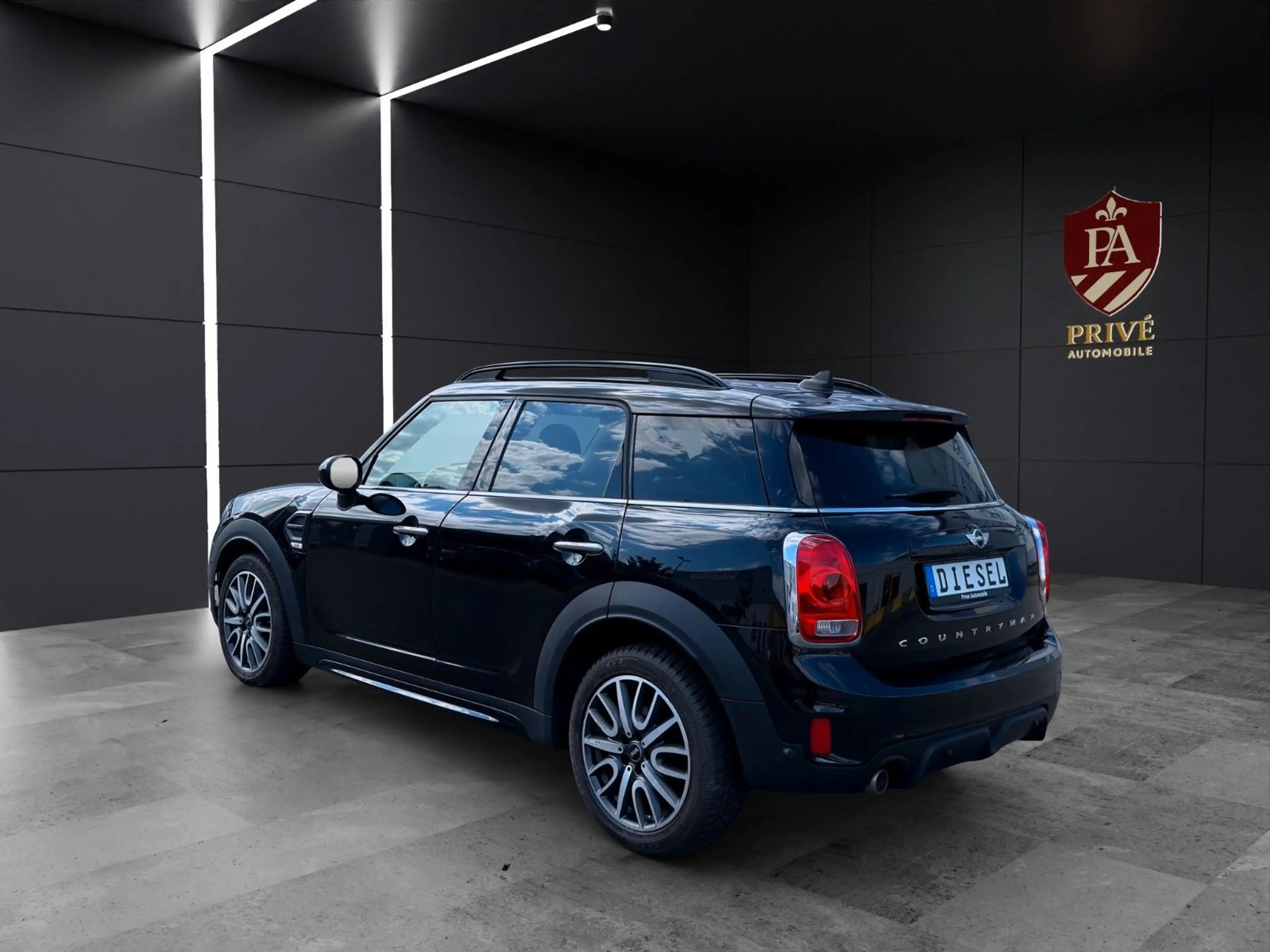 MINI One D Countryman JCW~1Hand~Parkassistent~PDC~MFL — photo 8