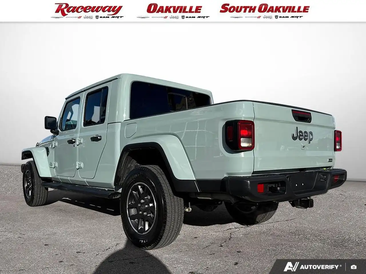 Jeep Gladiator снимка Jeep Gladiator
