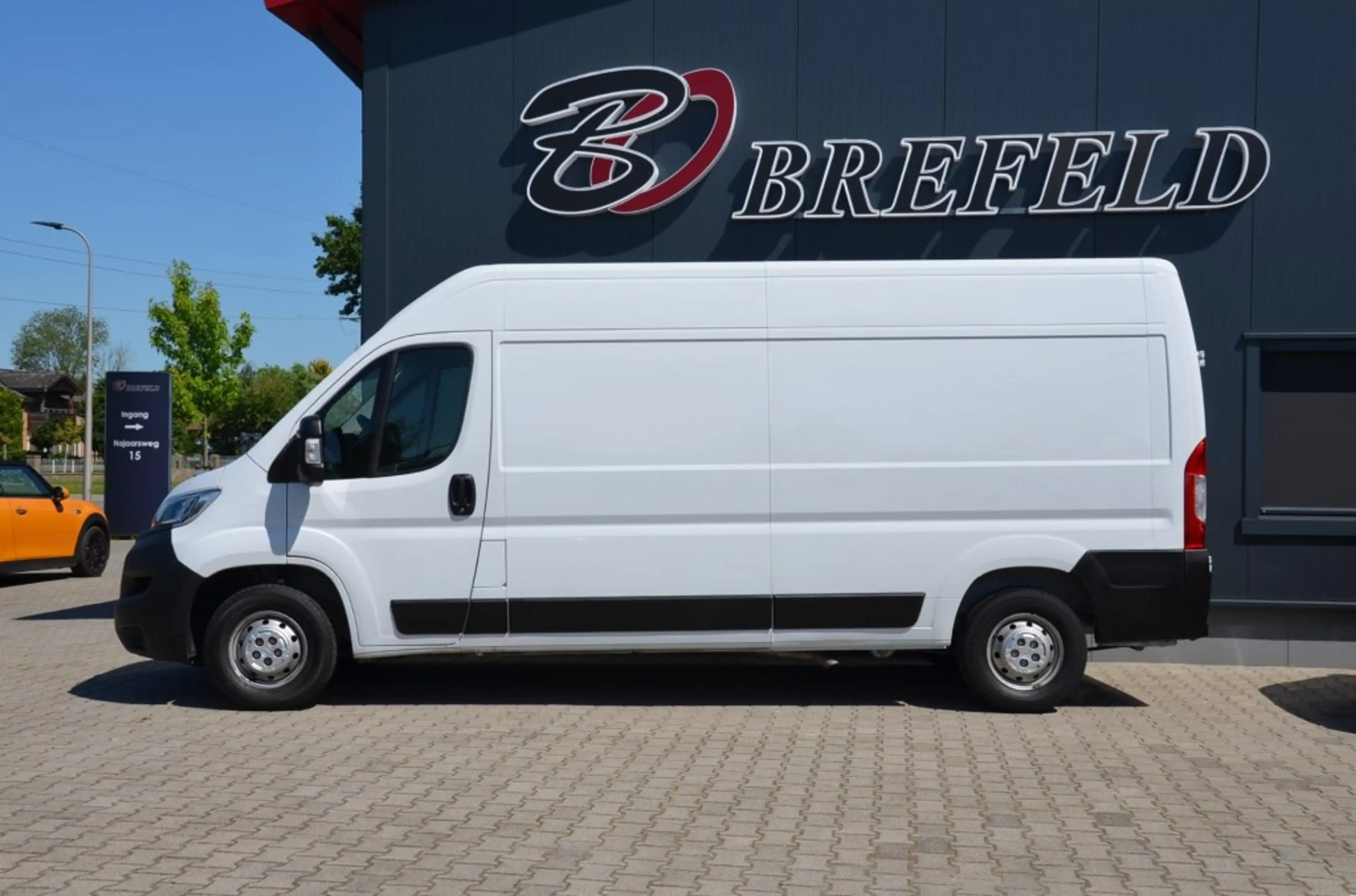 Opel Movano 2.2D 140pk L3 H2 — photo 2