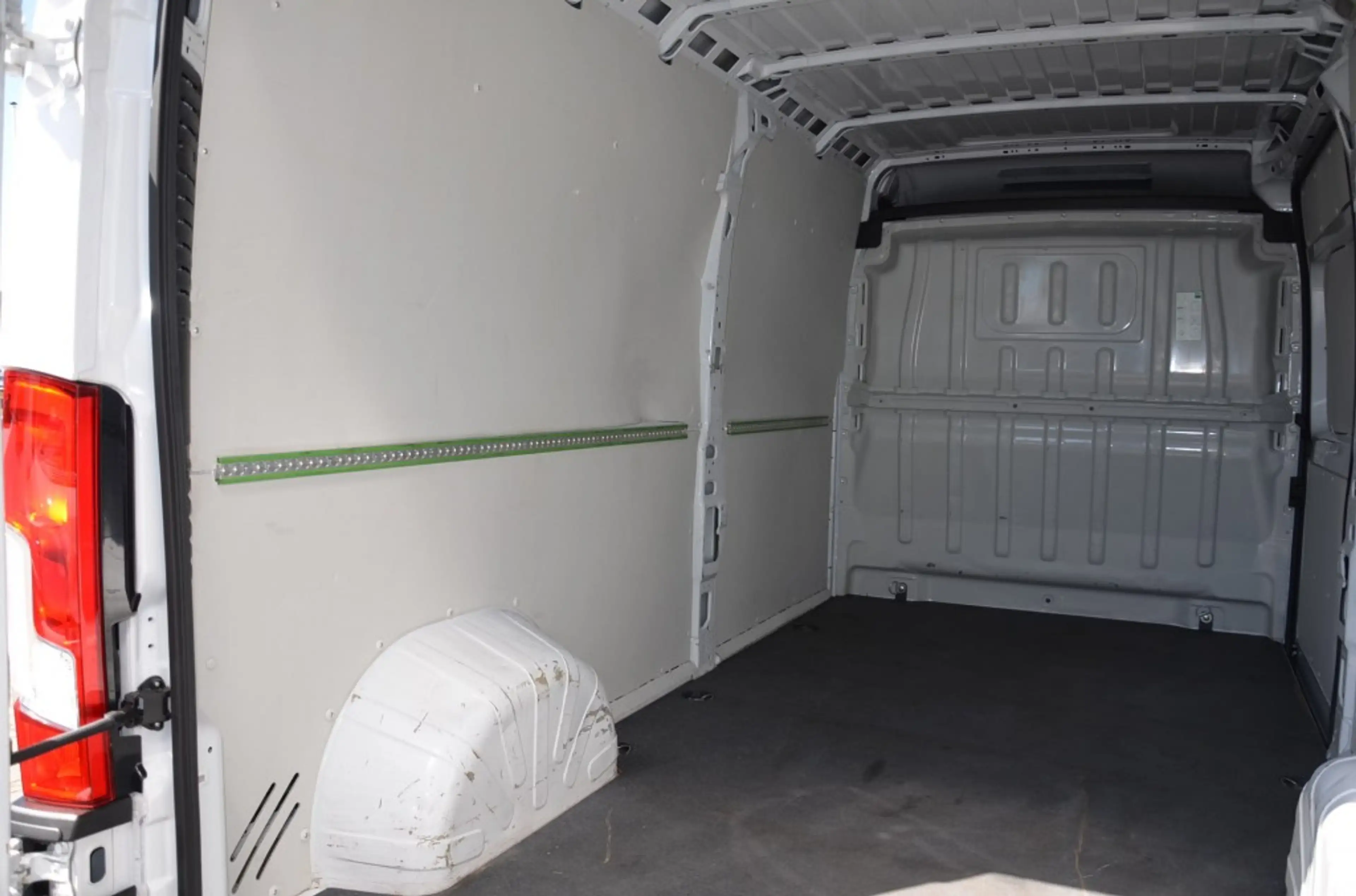 Opel Movano 2.2D 140pk L3 H2 — photo 6