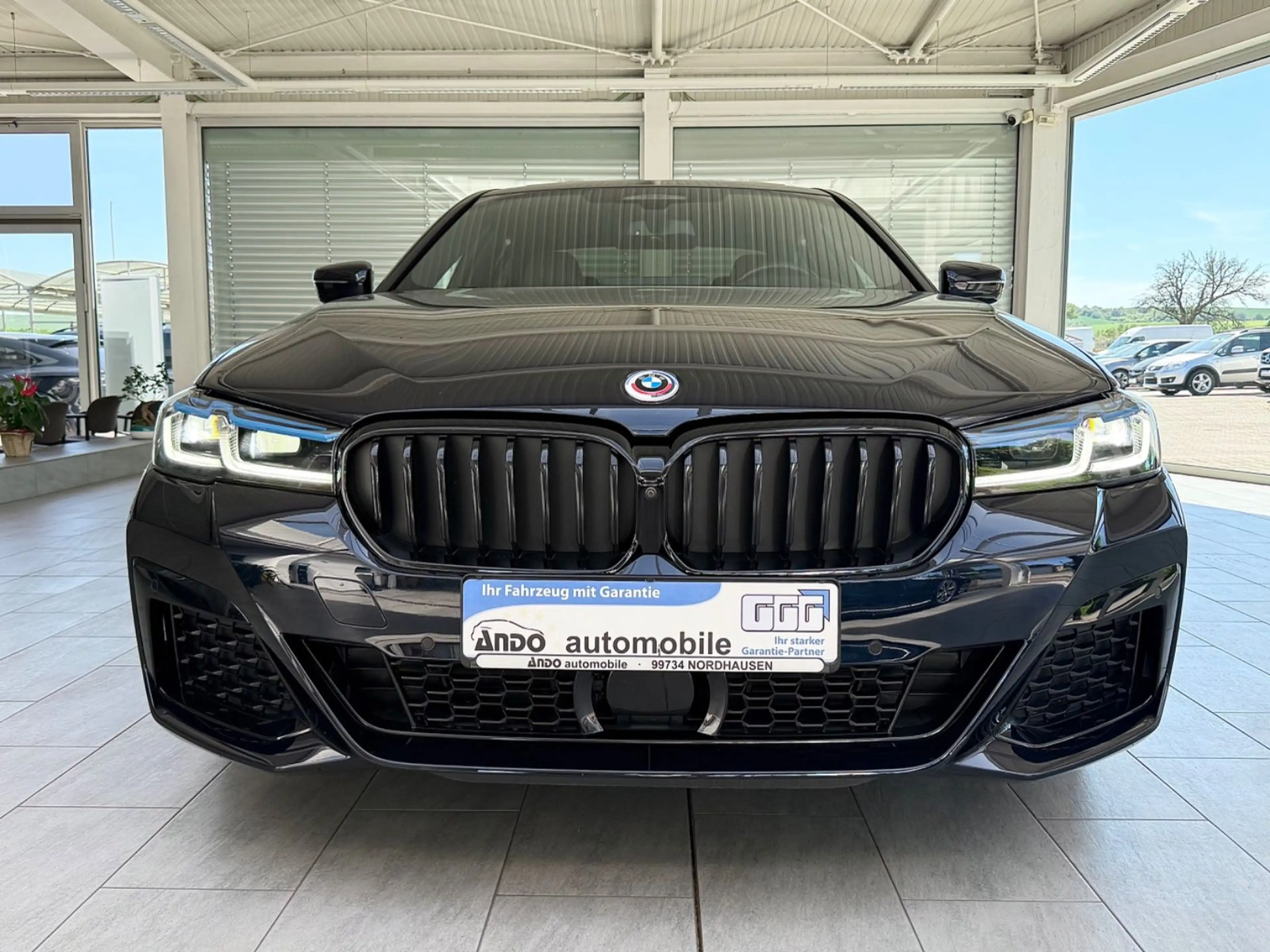 BMW 545 e xDrive M Sport Lim.*HUD*ALCANTARA*INDIVIDU — photo 9