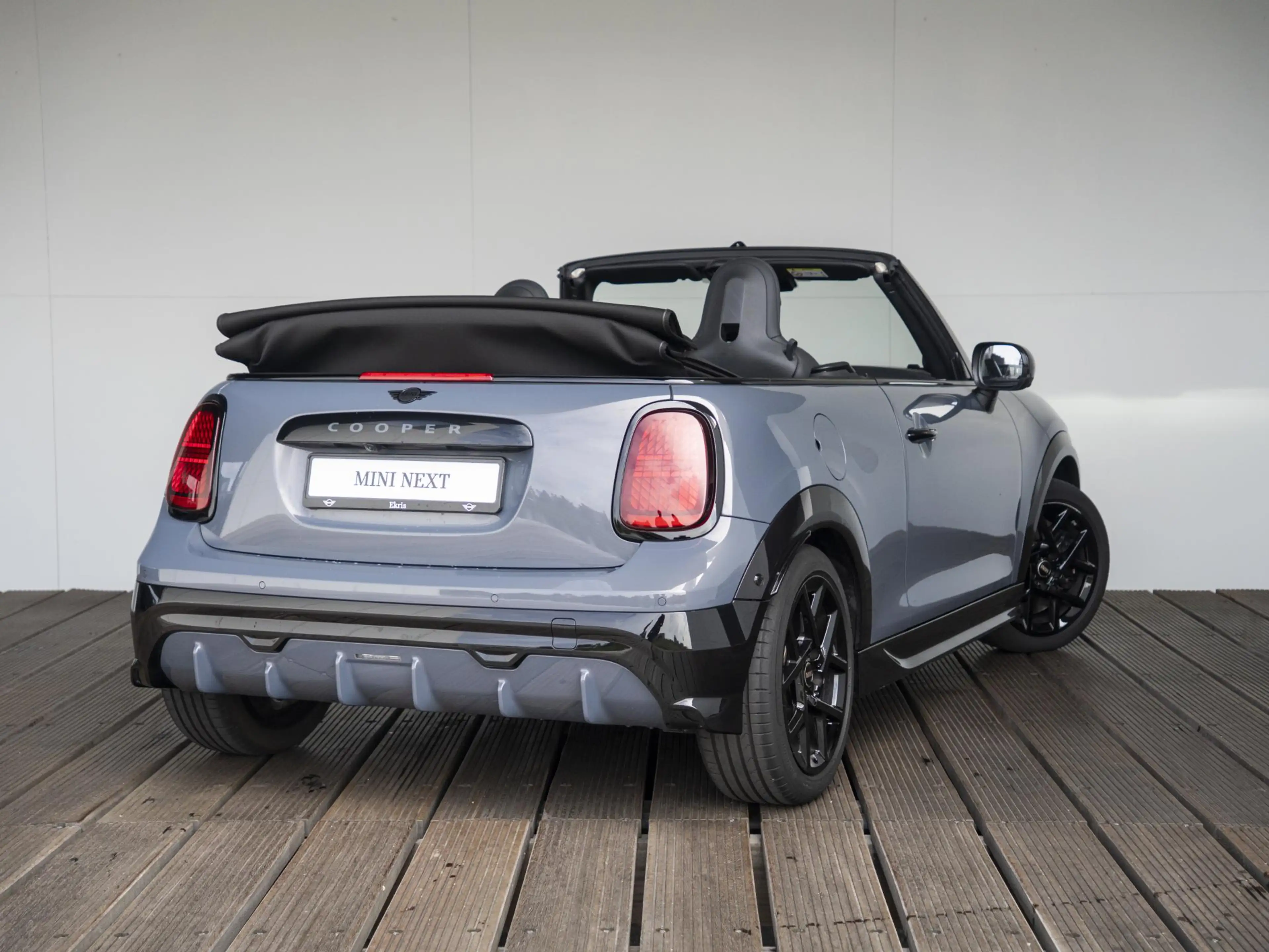 MINI Cooper C Cabrio John Cooper Works | L-pakket | Harmak-Kardon — photo 2