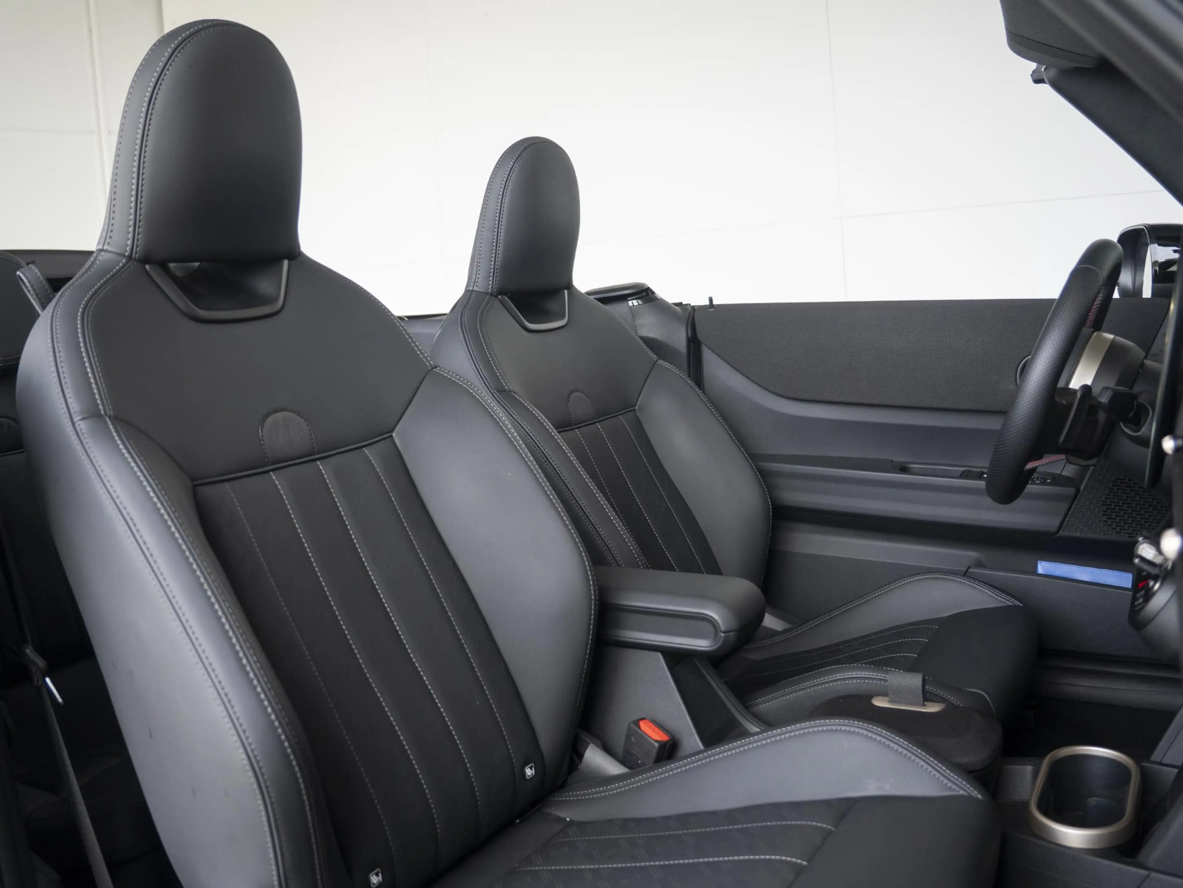 MINI Cooper C Cabrio John Cooper Works | L-pakket | Harmak-Kardon — photo 3