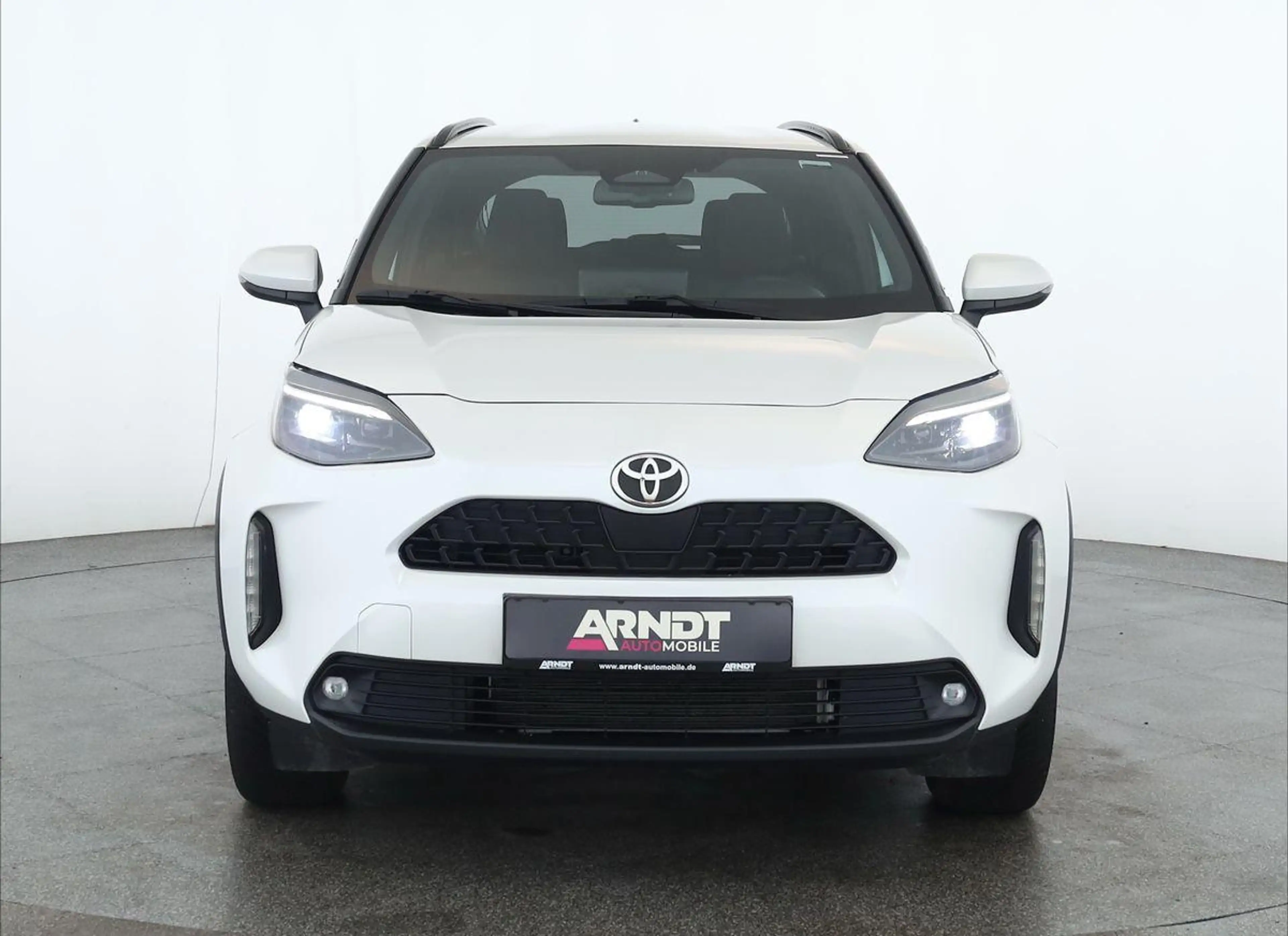 Toyota Yaris Cross Hybrid Teamplayer LED Nav SitzHZ Kam — photo 3
