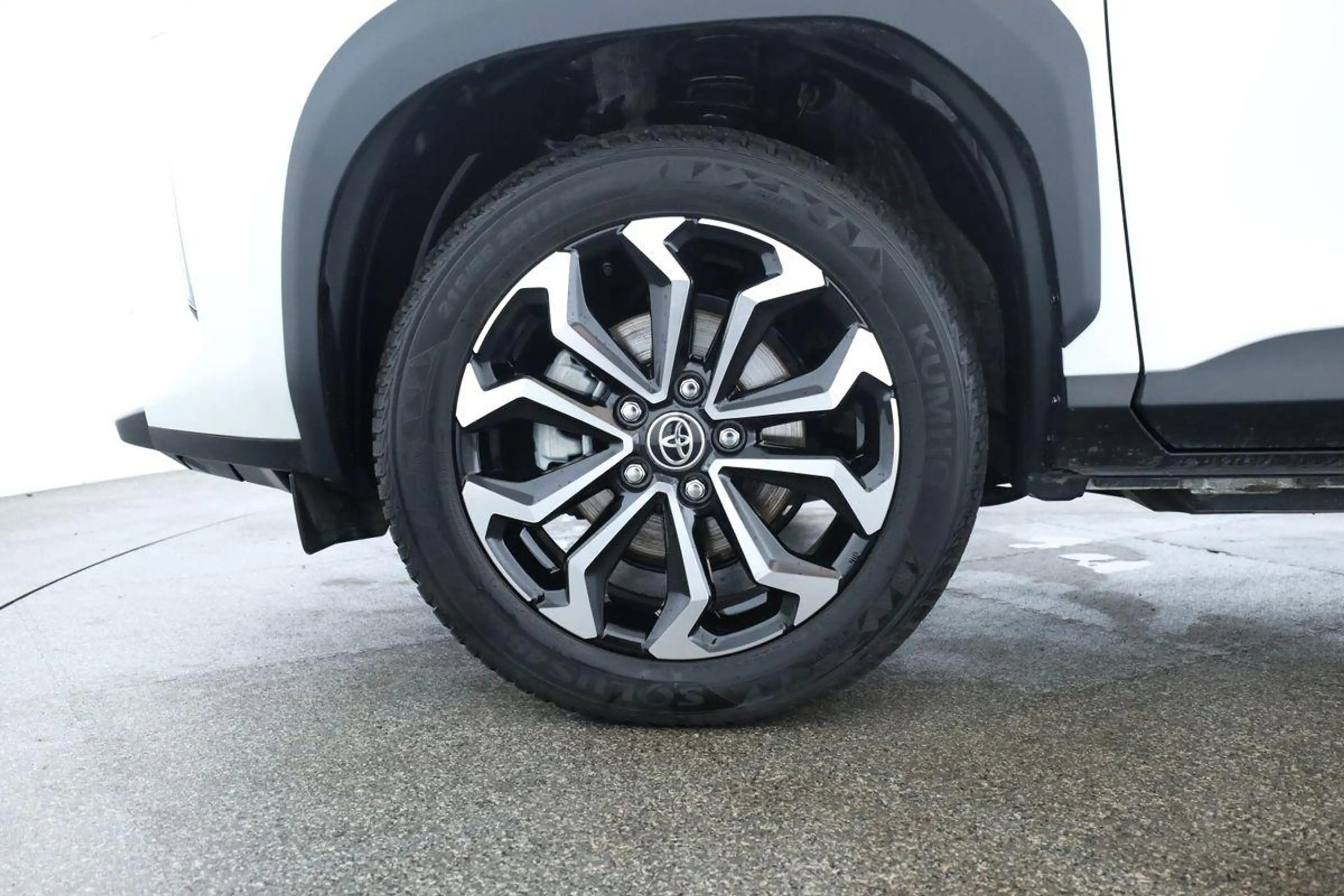Toyota Yaris Cross Hybrid Teamplayer LED Nav SitzHZ Kam — photo 7