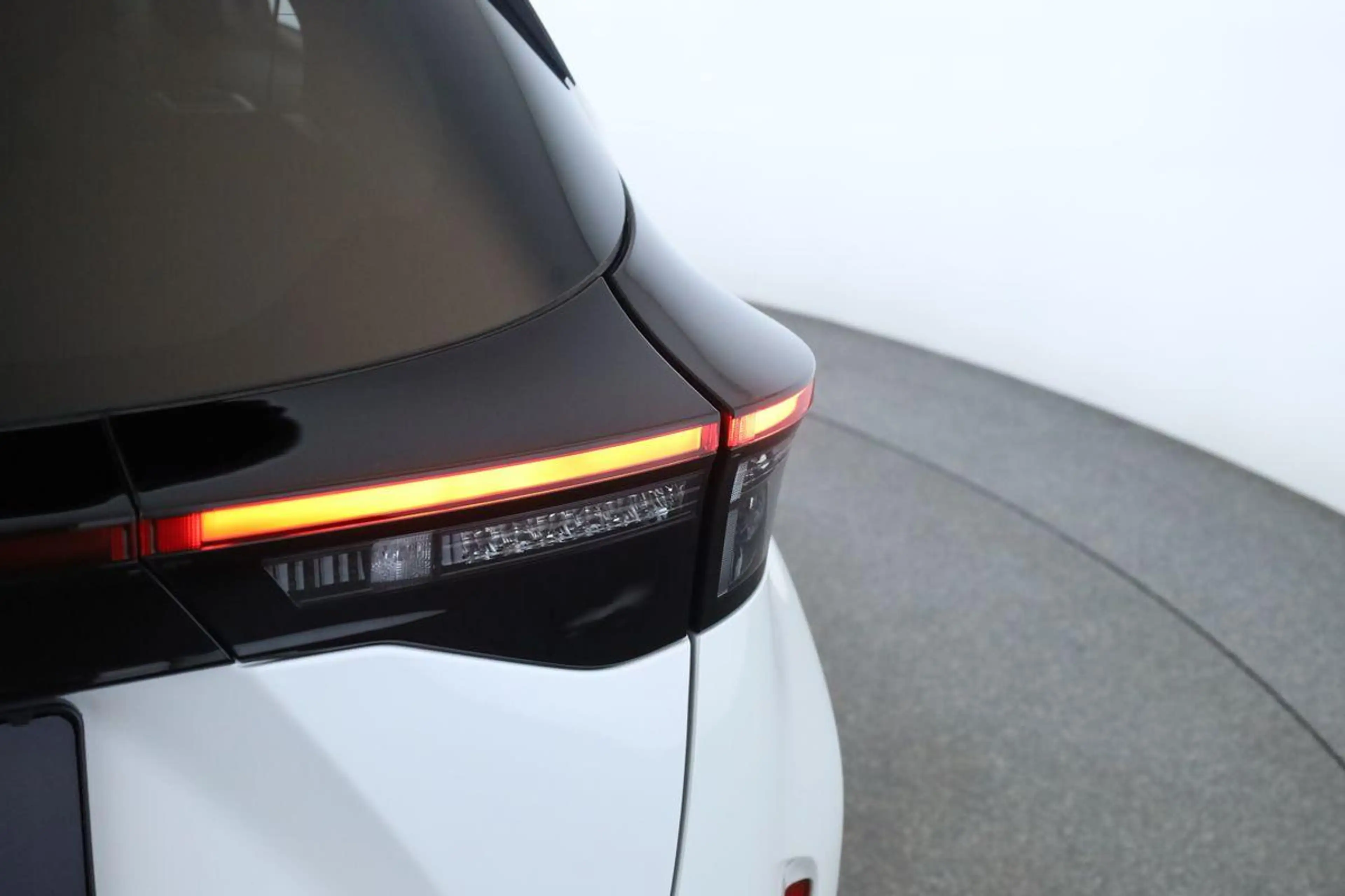 Toyota Yaris Cross Hybrid Teamplayer LED Nav SitzHZ Kam — photo 11