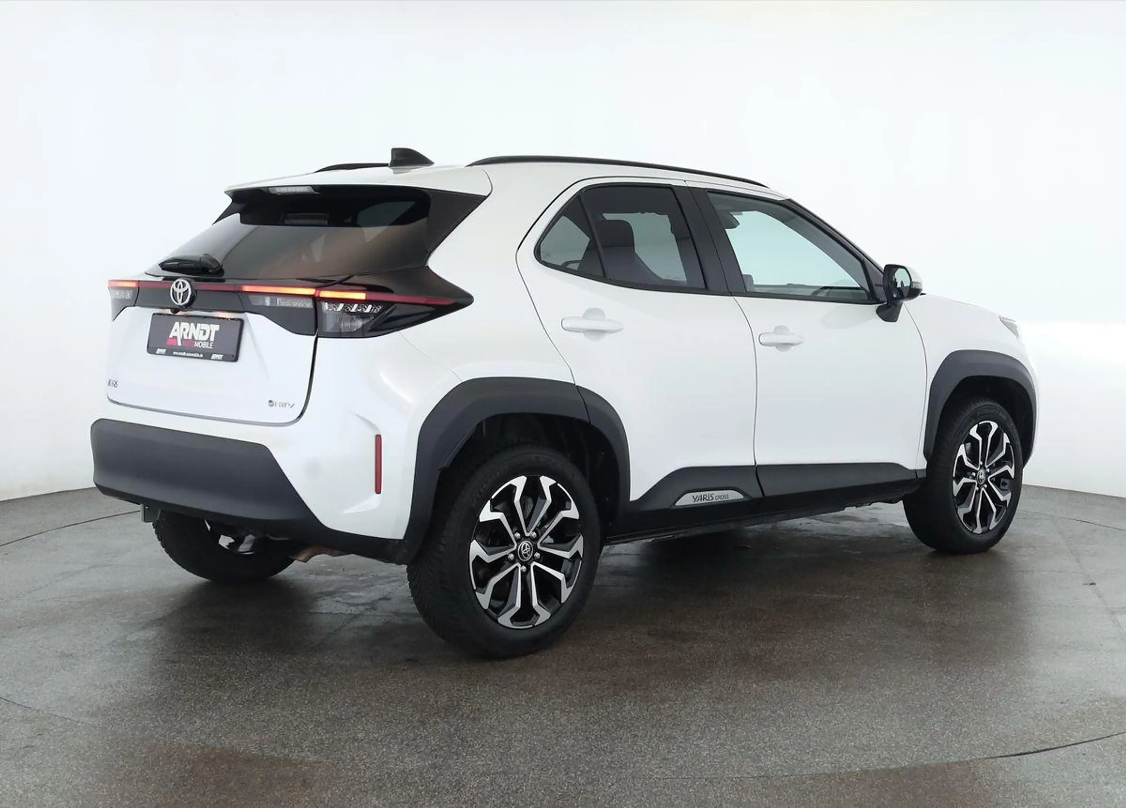 Toyota Yaris Cross Hybrid Teamplayer LED Nav SitzHZ Kam — photo 5