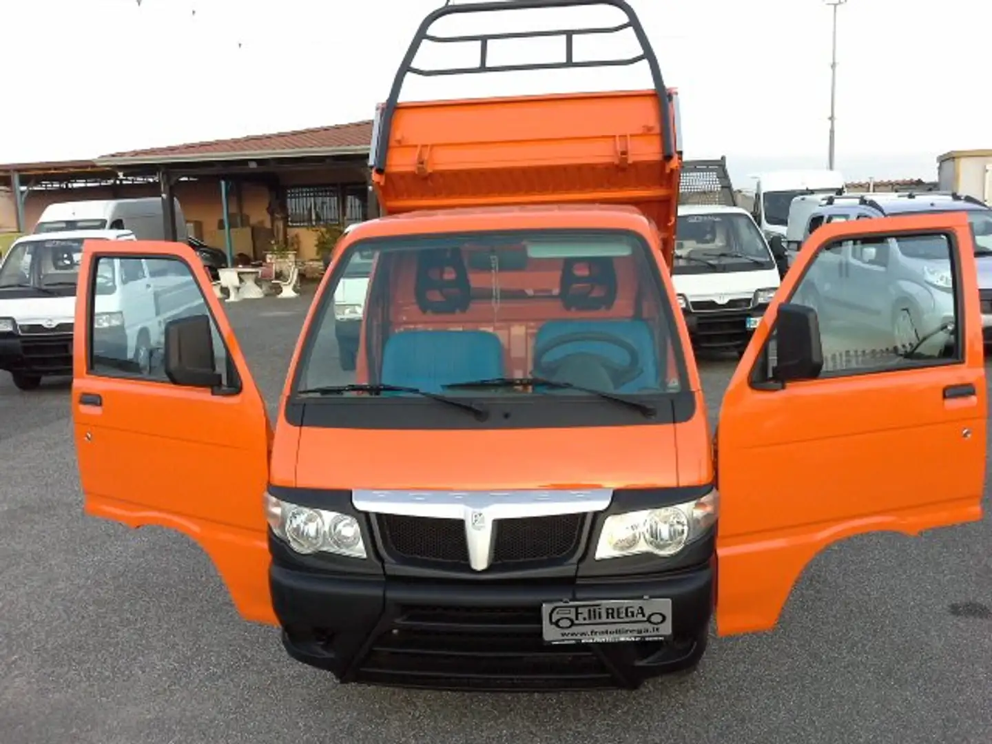 Piaggio Porter 1.3 16V BENZINA CASSONE RIBALTABILE TIPPER Arancione - 1