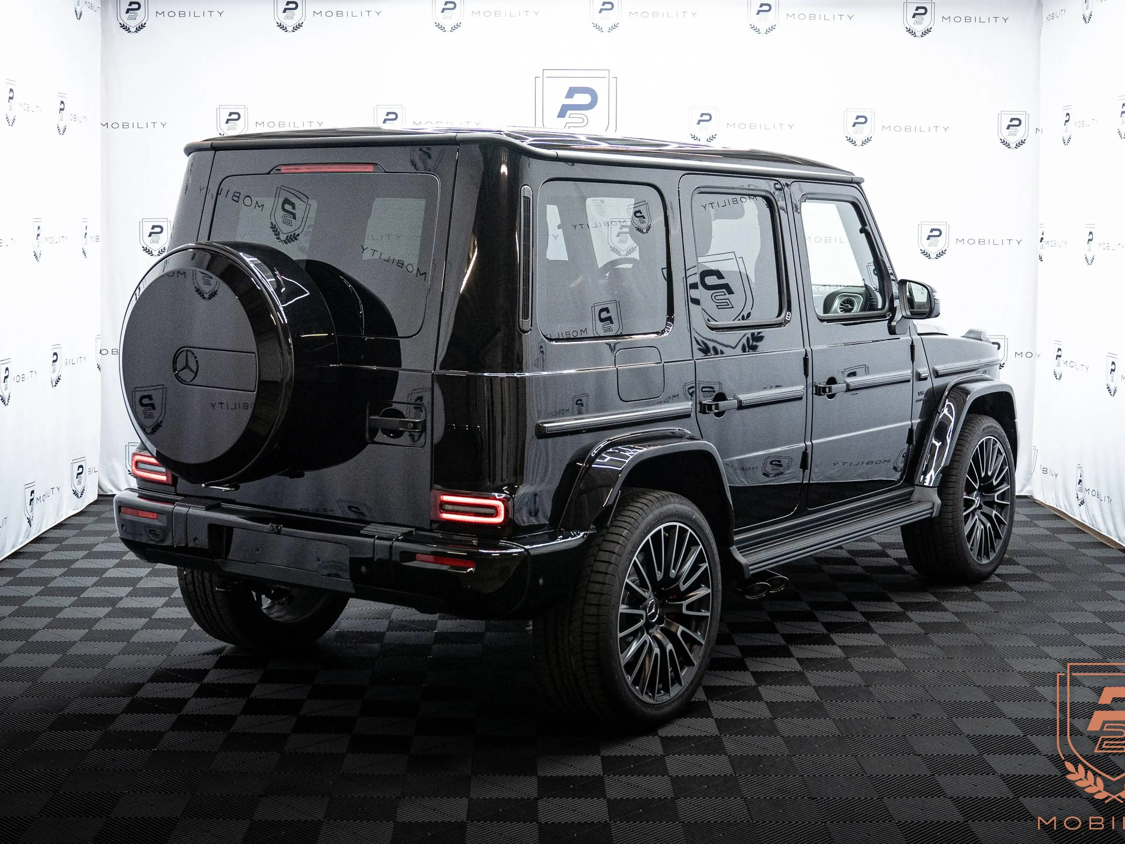 Mercedes-Benz G 63 AMG MY27/A22/CARBON/NGHT I+II/PK1/PW1/STOCK — photo 4