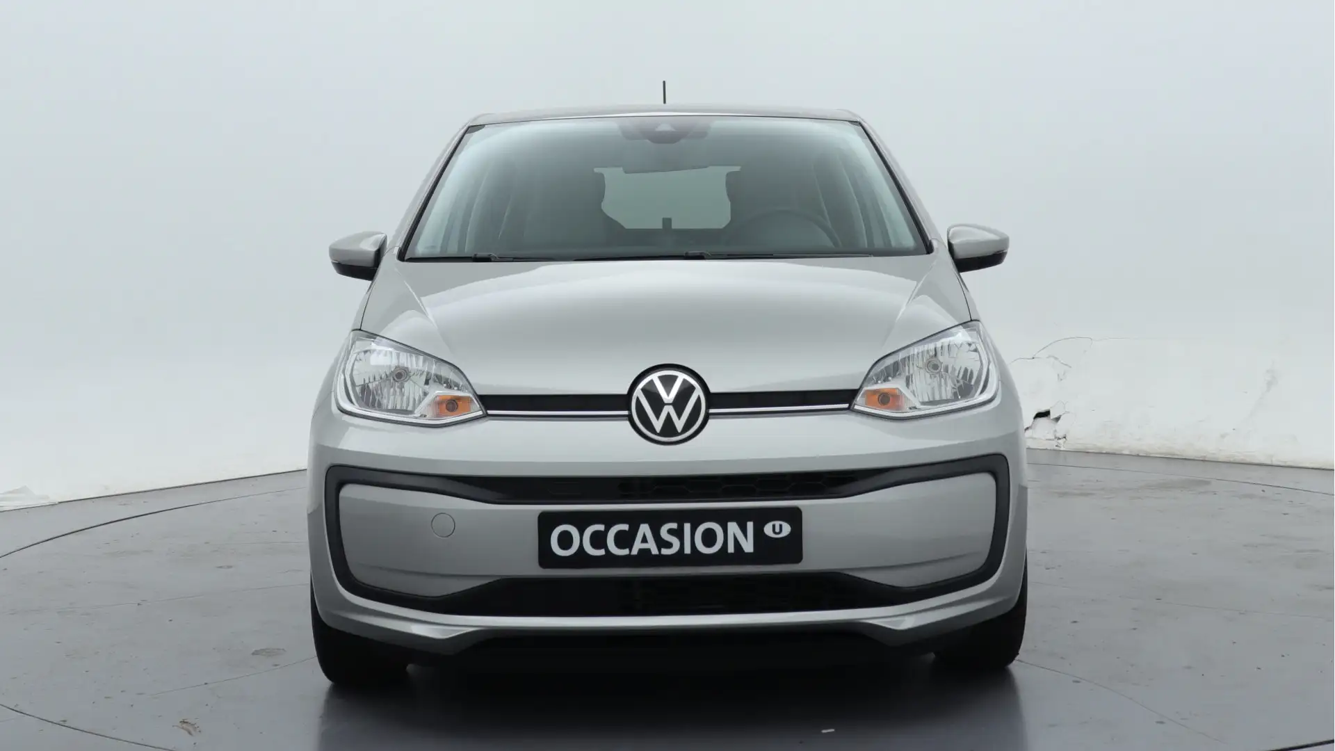 Volkswagen up! 1.0 65pk Airco bluetooth Grau - 2