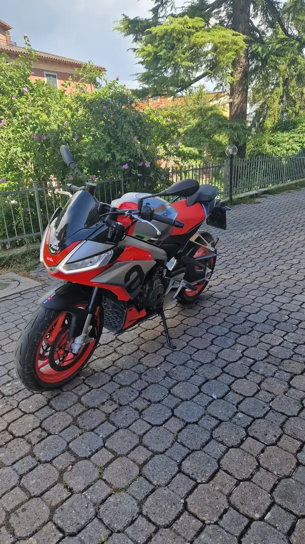 Aprilia Tuono Argintiu - 2