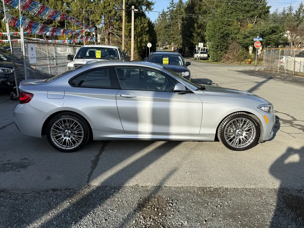 BMW 2 Series снимка BMW 2 Series
