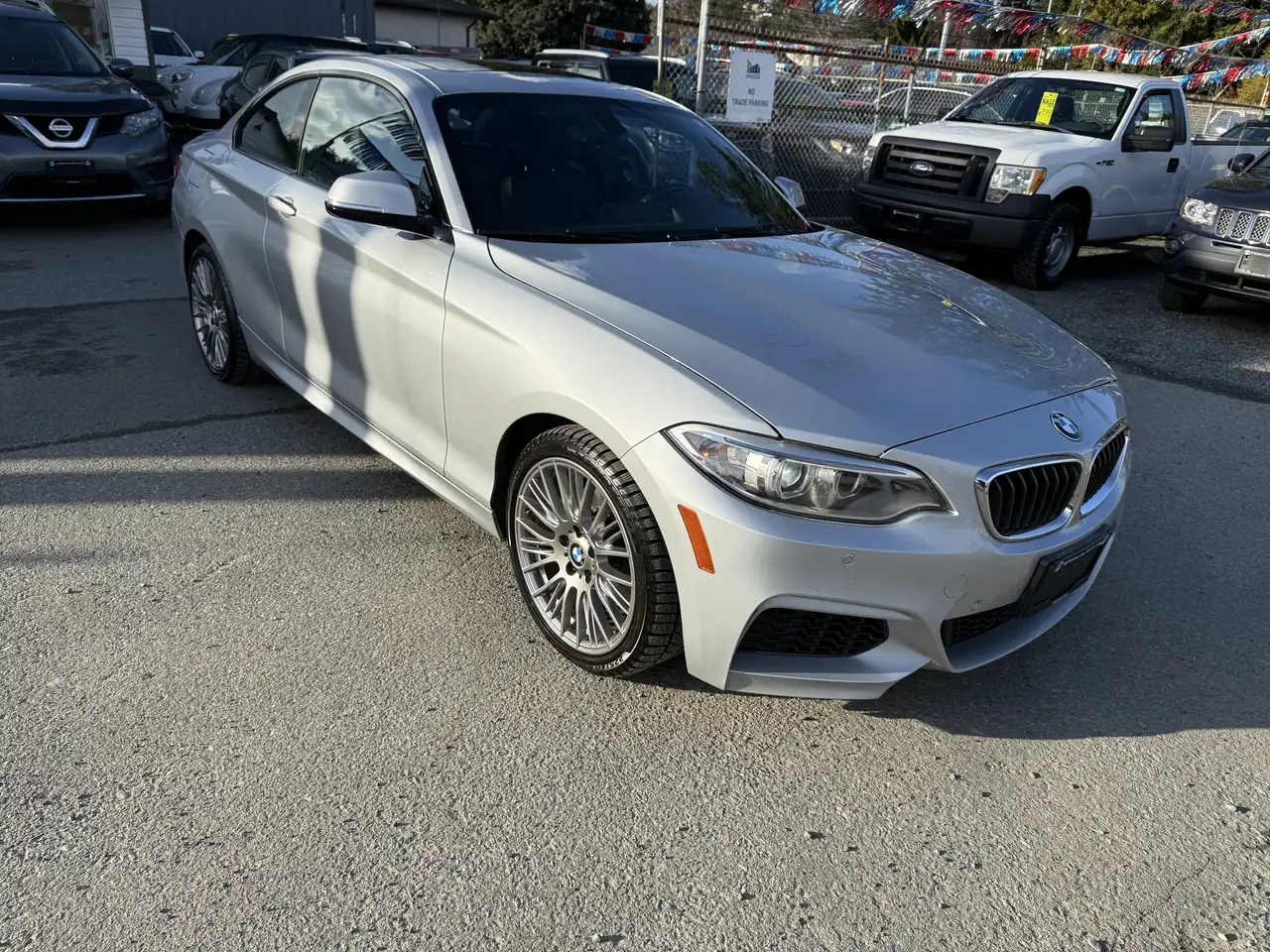 BMW 2 Series снимка BMW 2 Series
