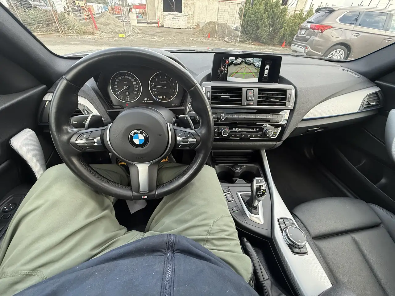 BMW 2 Series снимка BMW 2 Series
