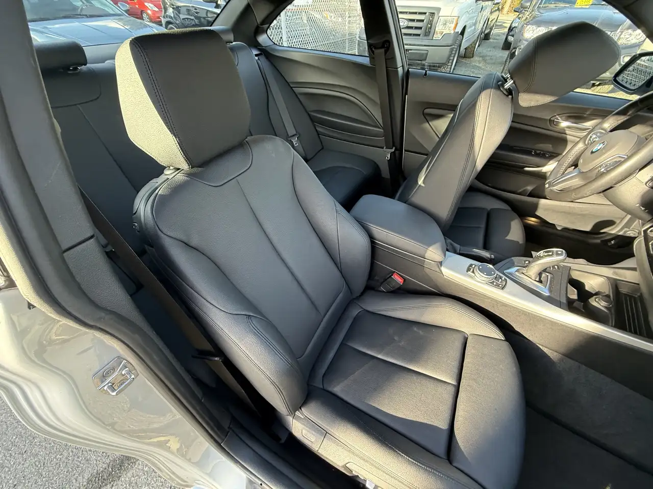 BMW 2 Series снимка BMW 2 Series