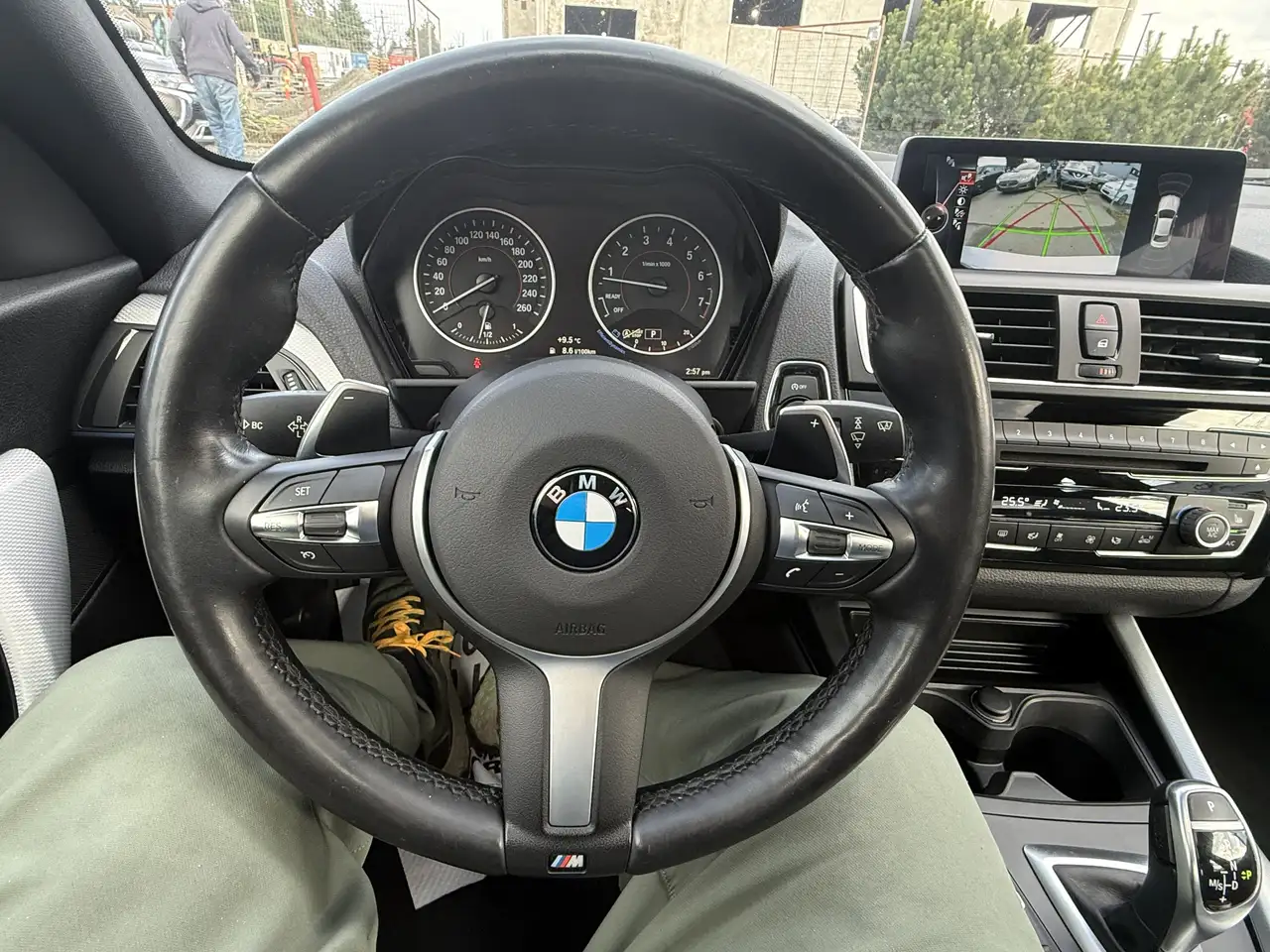 BMW 2 Series снимка BMW 2 Series